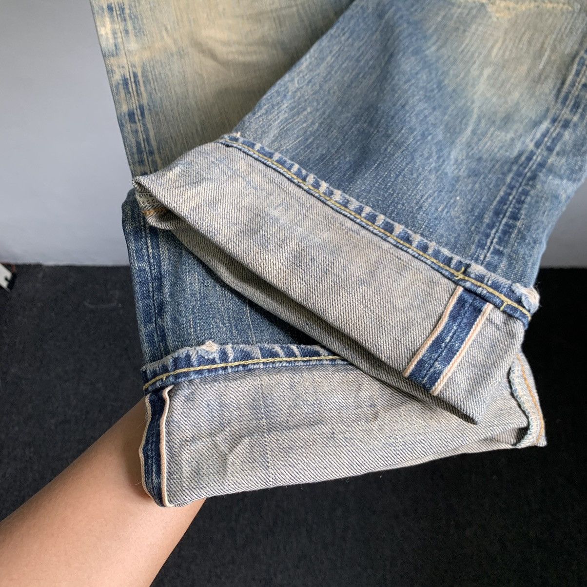 Japanese Brand Tomorrowland Selvedge Distressed Jeans Denim Mix8 Size US 31 - 11 Thumbnail