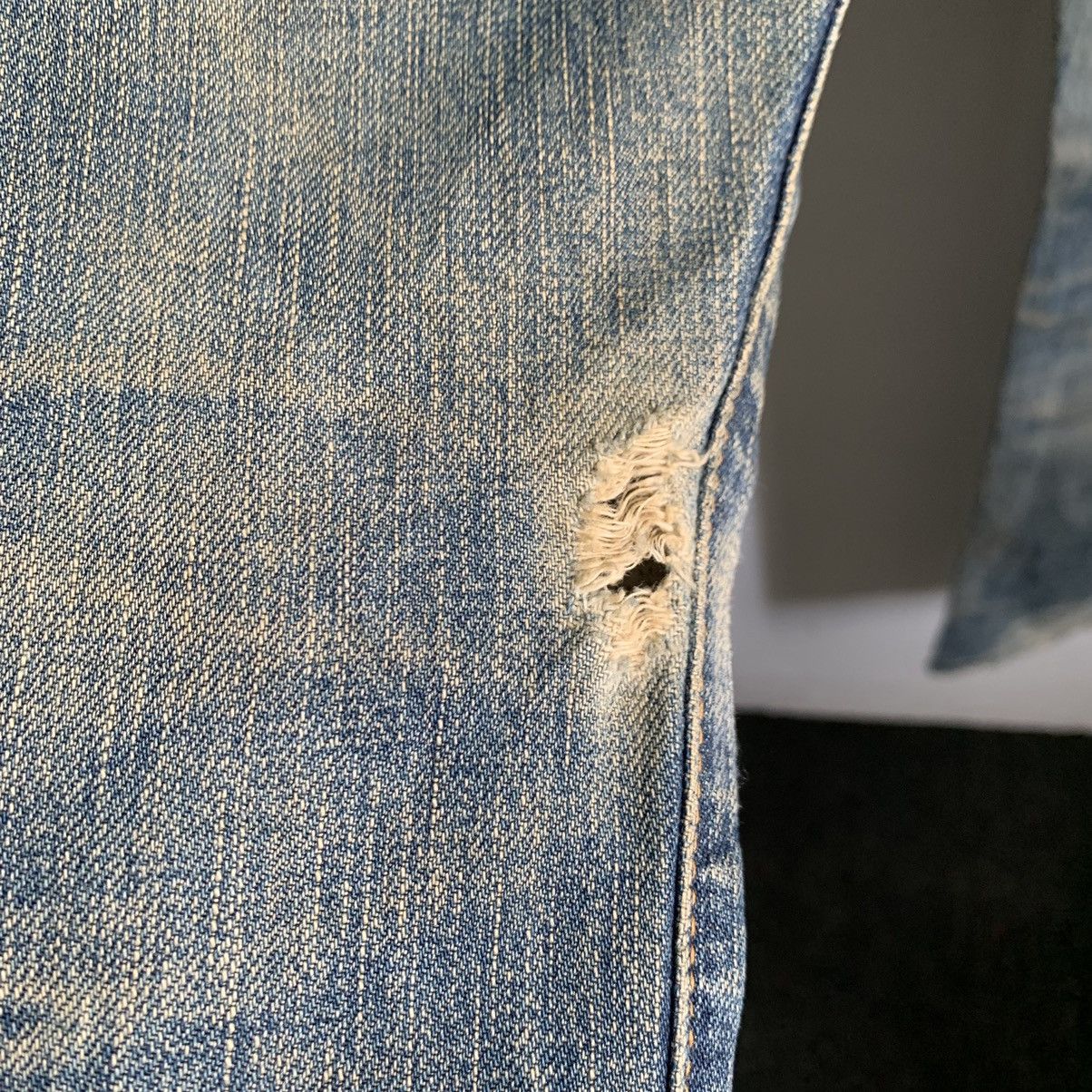 Japanese Brand Tomorrowland Selvedge Distressed Jeans Denim Mix8 Size US 31 - 14 Thumbnail