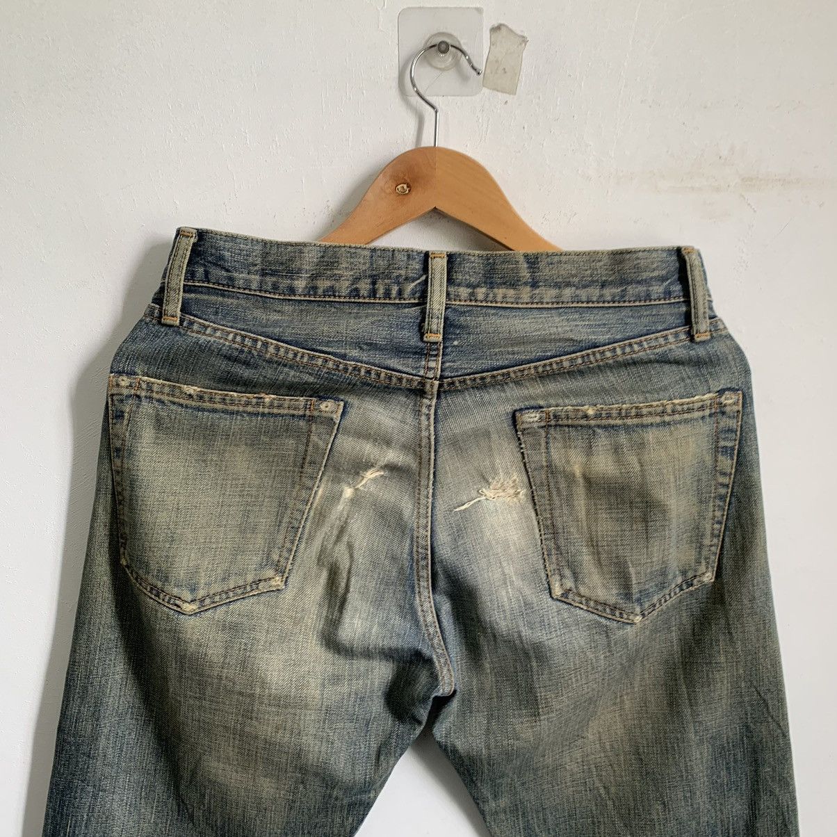 Japanese Brand Tomorrowland Selvedge Distressed Jeans Denim Mix8 Size US 31 - 12 Thumbnail