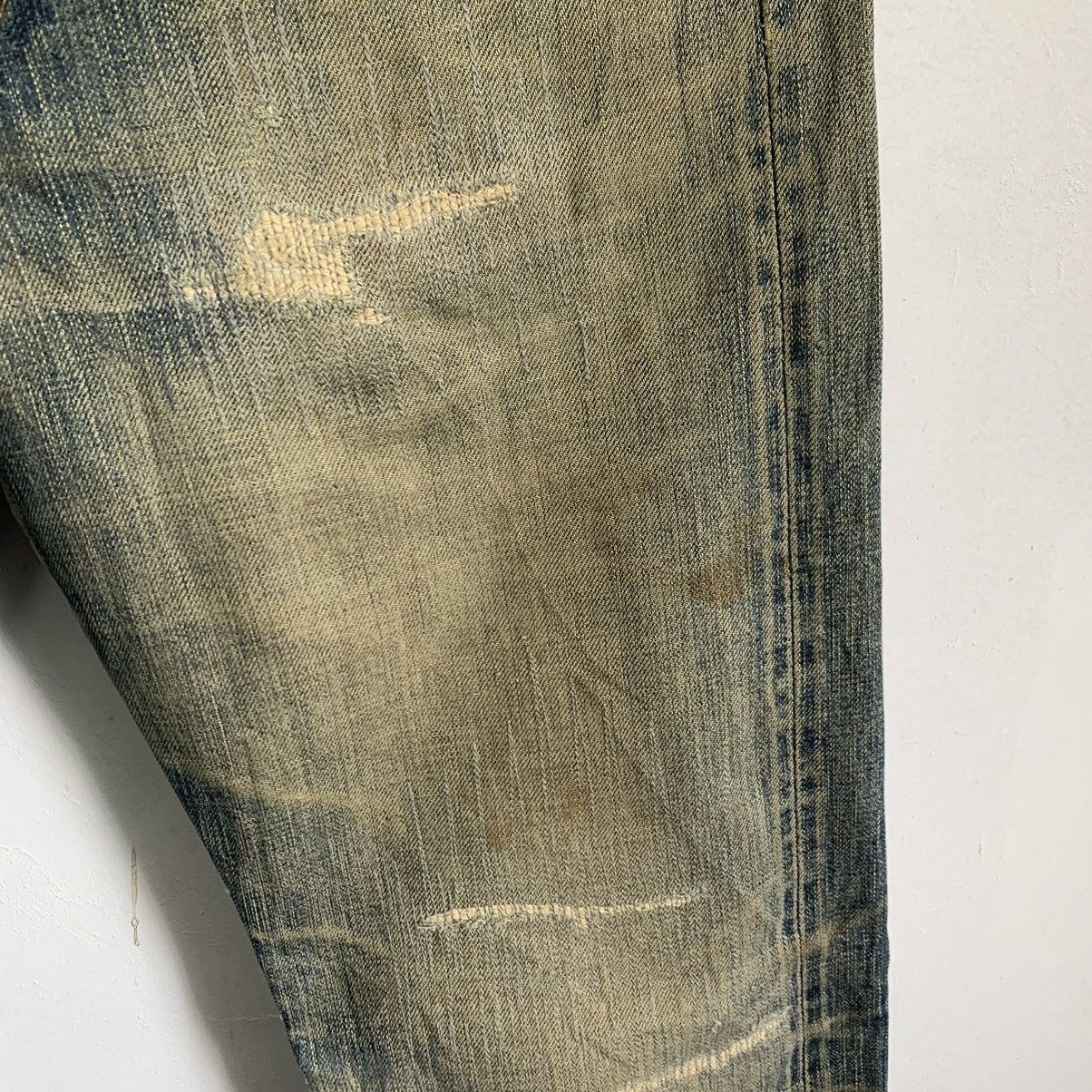Japanese Brand Tomorrowland Selvedge Distressed Jeans Denim Mix8 Size US 31 - 4 Thumbnail