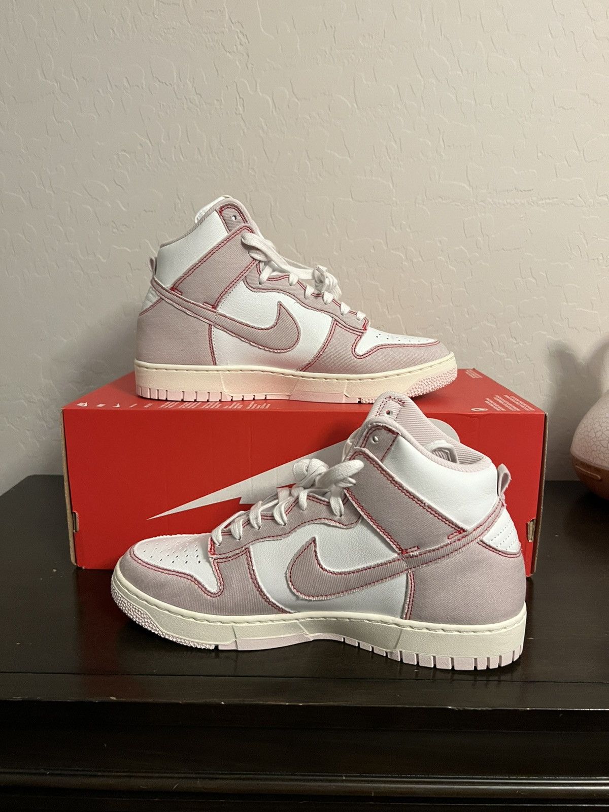 Nike Dunk Hi 1985 ‘Barely Rose’