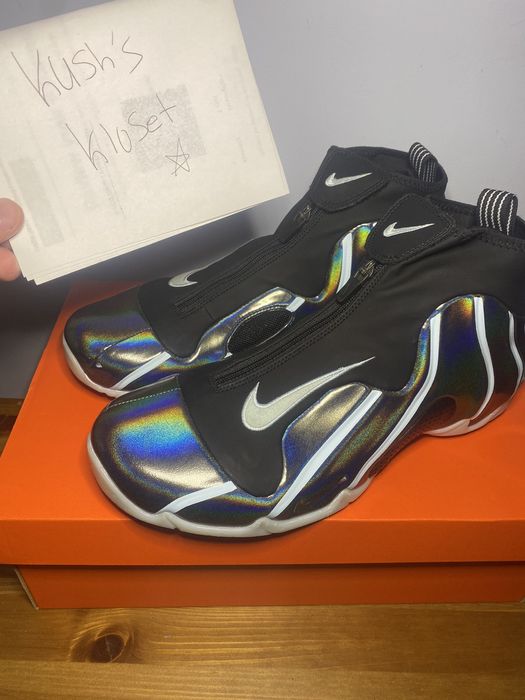 flightposite topaz mist on feet