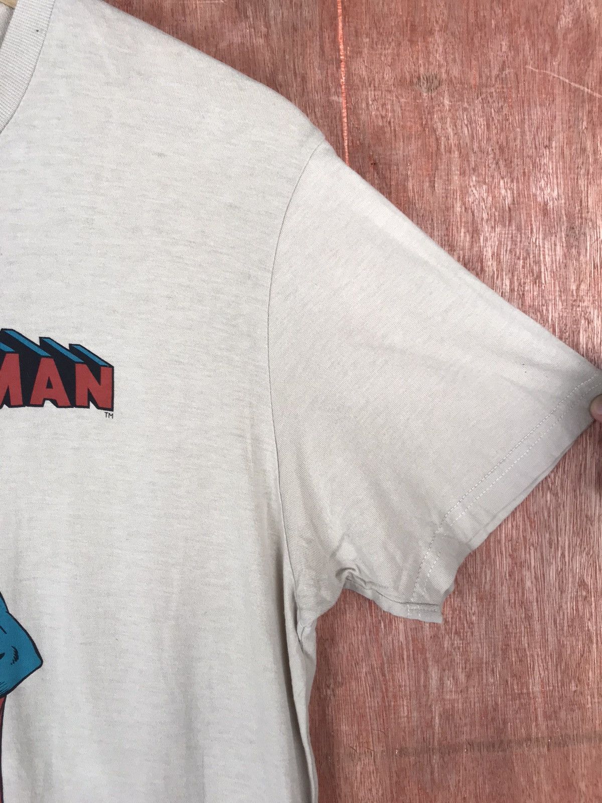 Japanese Brand Uniqlo Marvel Vintage Superman Short Sleeve T-Shirt #2222 Size US S / EU 44-46 / 1 - 3 Thumbnail