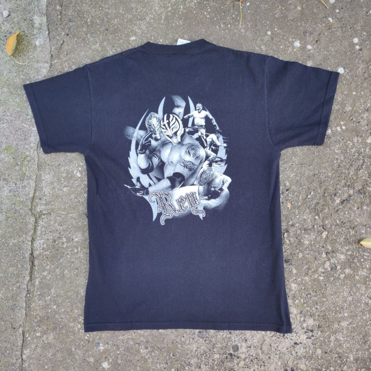 Vintage Vintage Y2K Rey Misterio T-shirt WWE Wrestling M Size US M / EU 48-50 / 2 - 4 Thumbnail