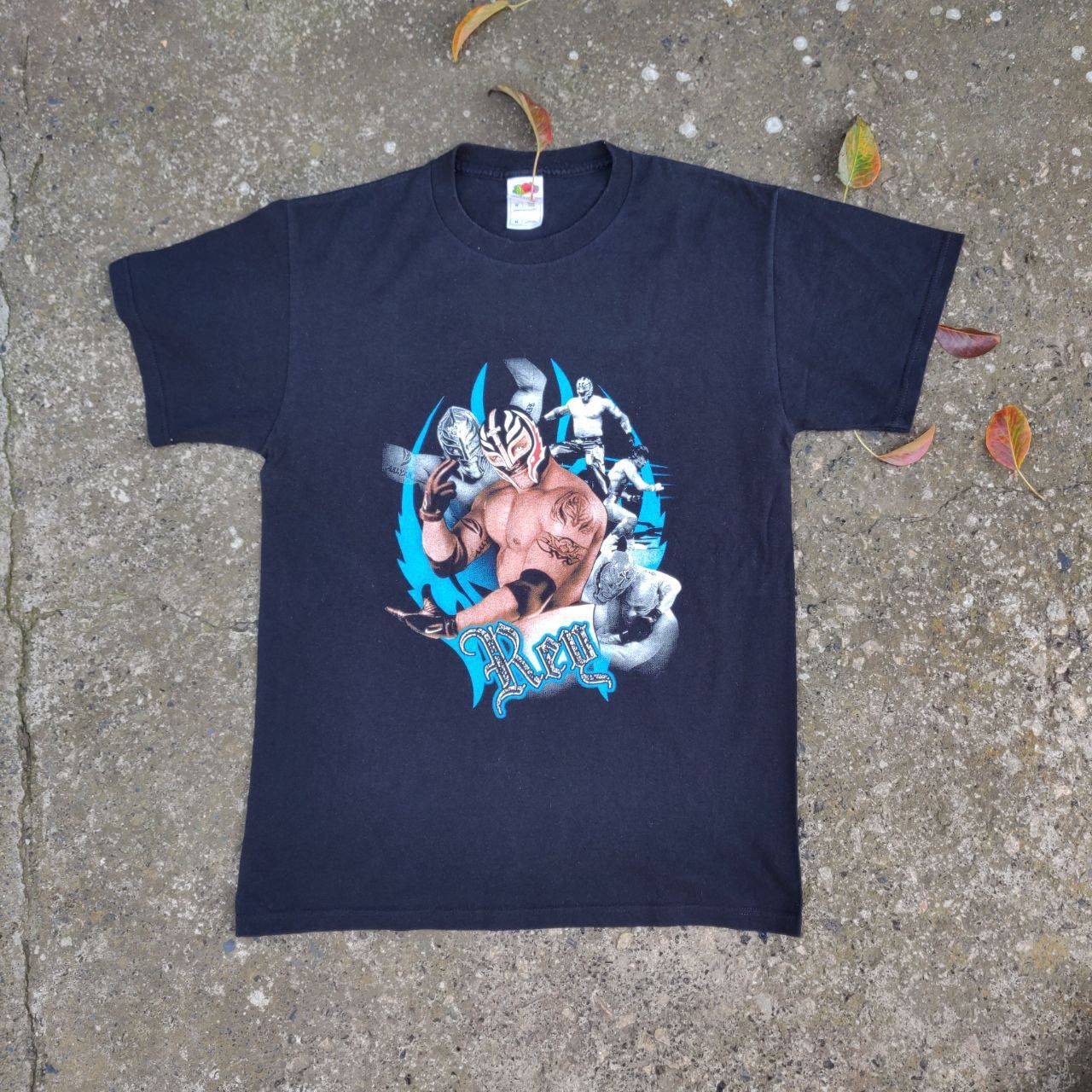 Vintage Vintage Y2K Rey Misterio T-shirt WWE Wrestling M Size US M / EU 48-50 / 2 - 1 Thumbnail