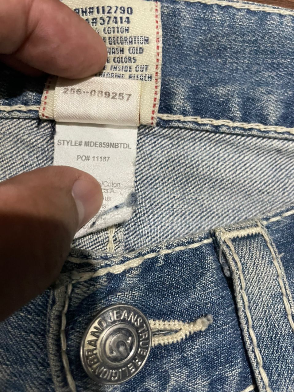 True Religion True Religion Stonewash Relaxed World Tour Straigt Jeans Size US 33 - 13 Thumbnail