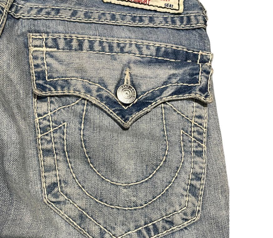 True Religion True Religion Stonewash Relaxed World Tour Straigt Jeans Size US 33 - 9 Thumbnail
