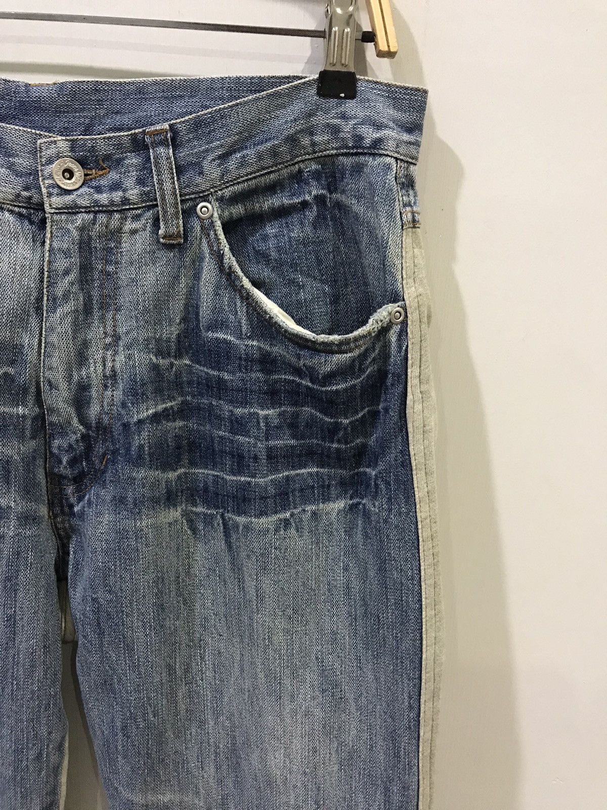 Designer × Japanese Brand Gumu International Japan Distressd Hybrid Paint Fades Denim Size US 32 / EU 48 - 2 Thumbnail