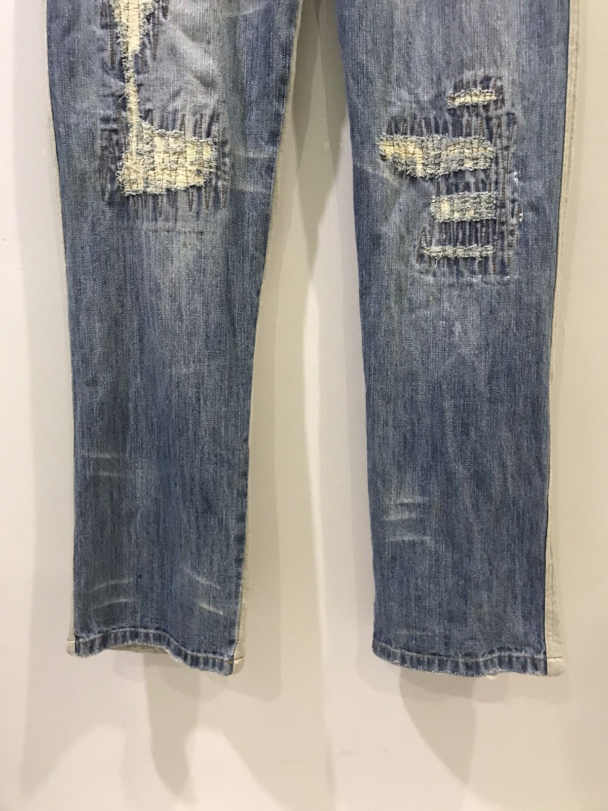 Designer × Japanese Brand Gumu International Japan Distressd Hybrid Paint Fades Denim Size US 32 / EU 48 - 6 Thumbnail
