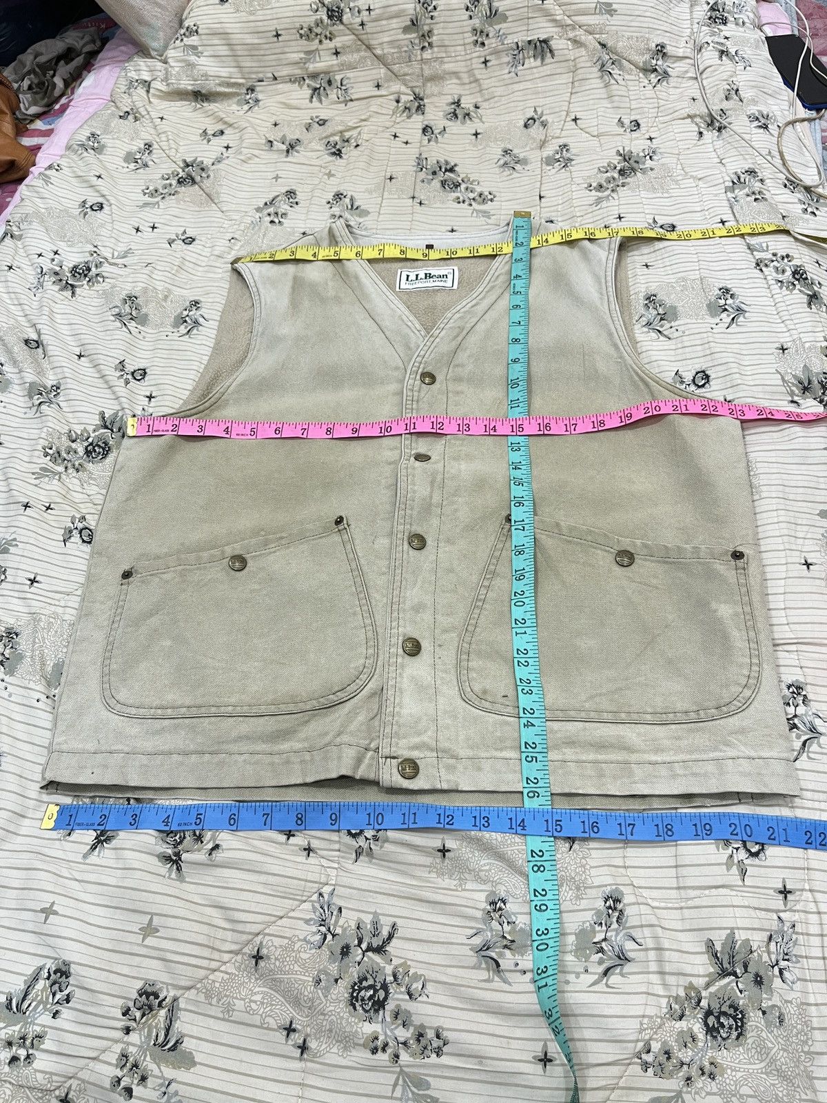 L.L. Bean × Vintage (Yy). VINTAGE LL BEAN DISTRESSED VEST Size US M / EU 48-50 / 2 - 13 Thumbnail