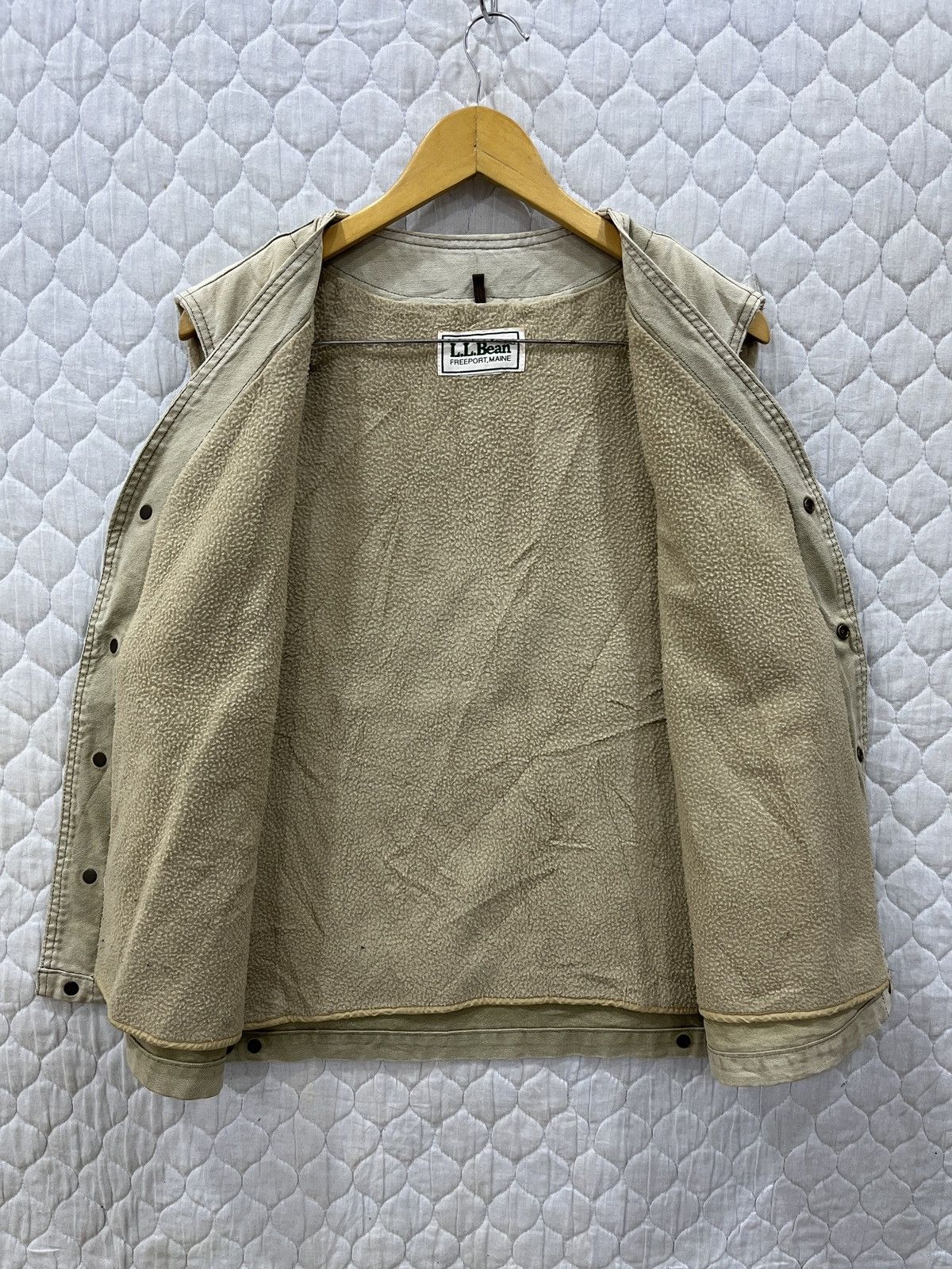L.L. Bean × Vintage (Yy). VINTAGE LL BEAN DISTRESSED VEST Size US M / EU 48-50 / 2 - 5 Thumbnail