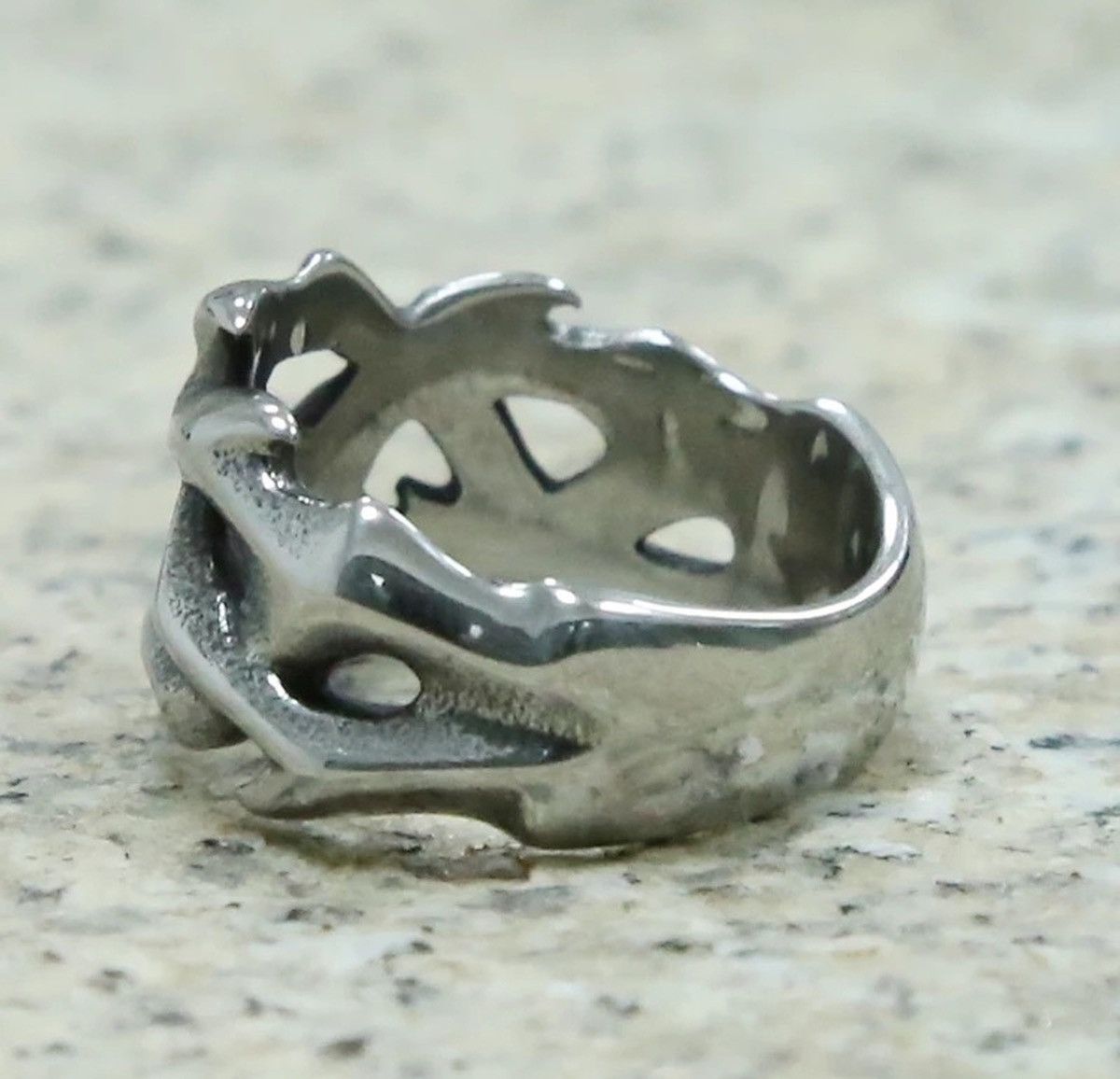 Jewelry Thorns Spike Graffiti Goth Punk Rock Ring Size ONE SIZE - 4 Thumbnail