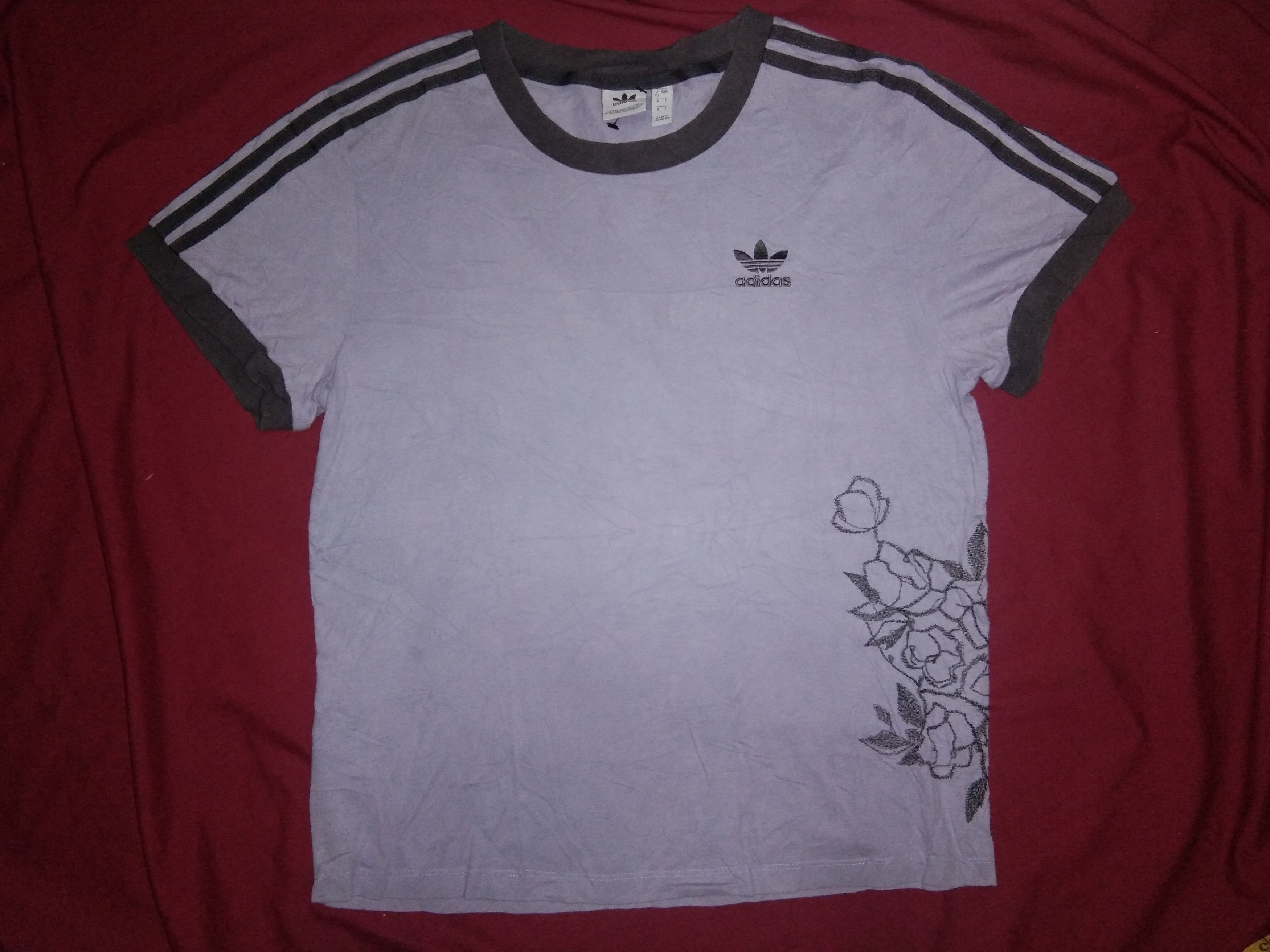 Adidas Adidas trefoil ringer embroidered flower floral tshirt women Size ONE SIZE - 3 Thumbnail