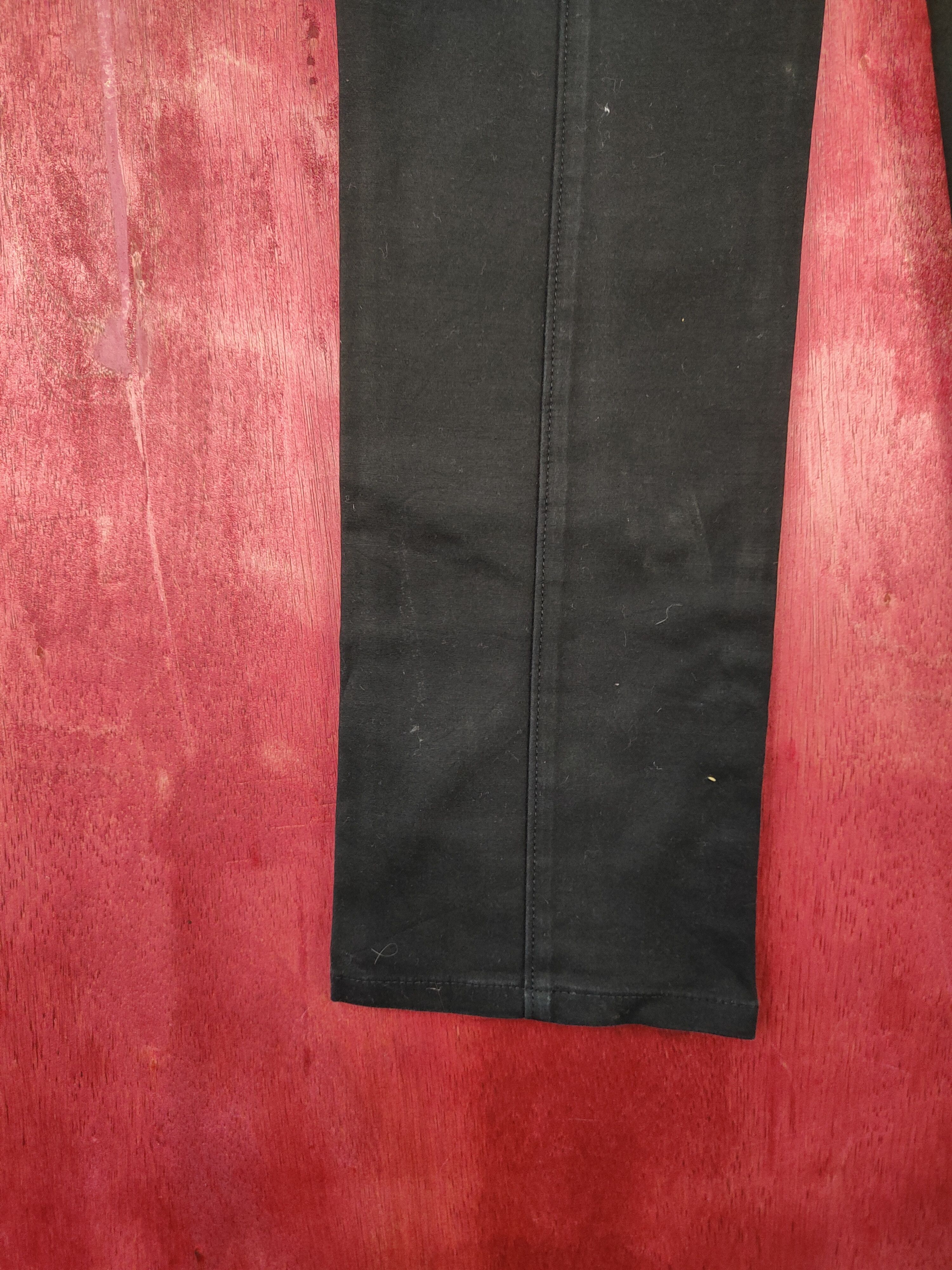 Japanese Brand × Uniqlo Uniqlo Black Multi Pocket Tactical Cargo Pants #S496 Size 26" / US 2 / IT 38 - 9 Thumbnail