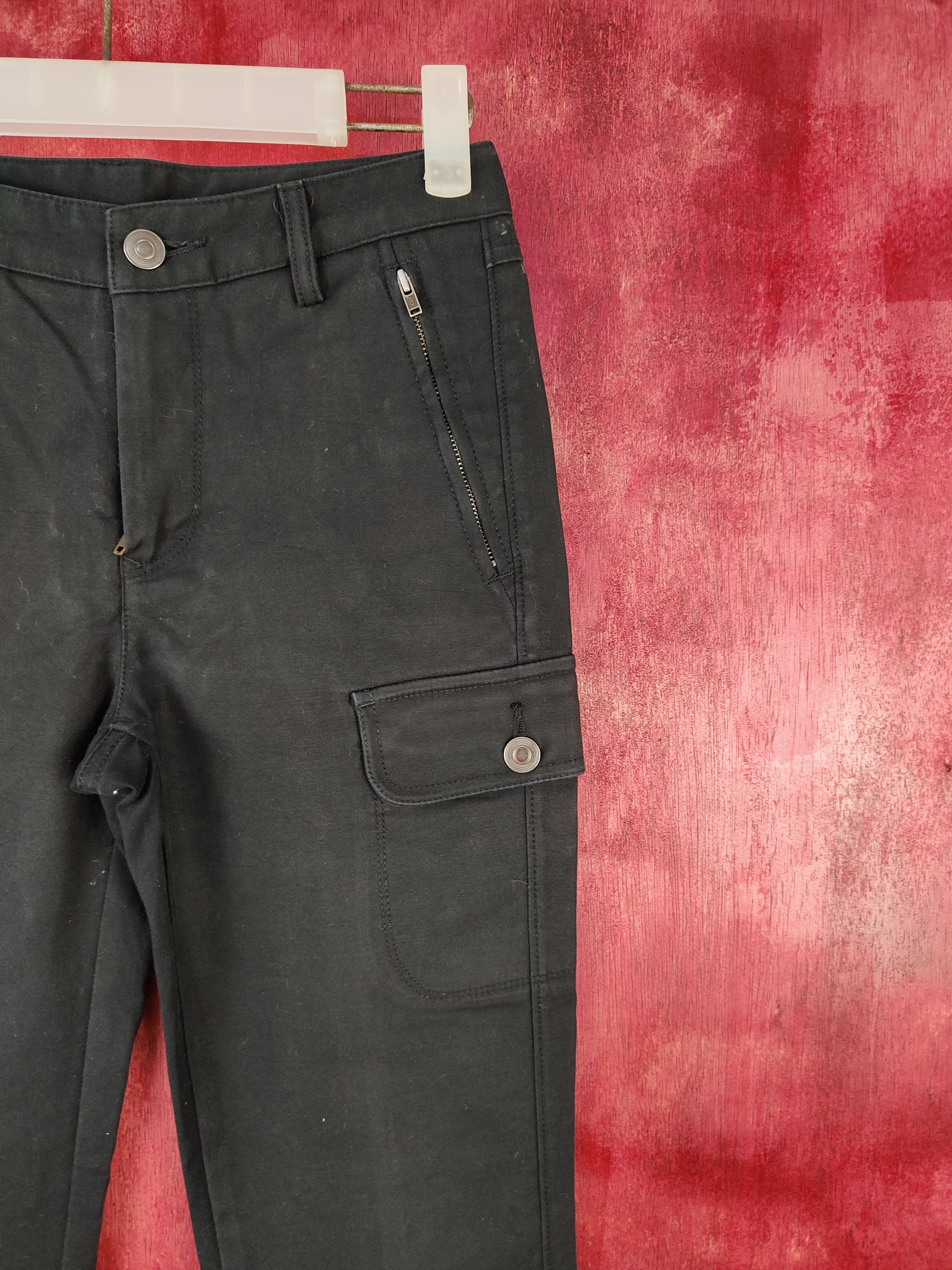 Japanese Brand × Uniqlo Uniqlo Black Multi Pocket Tactical Cargo Pants #S496 Size 26" / US 2 / IT 38 - 5 Thumbnail