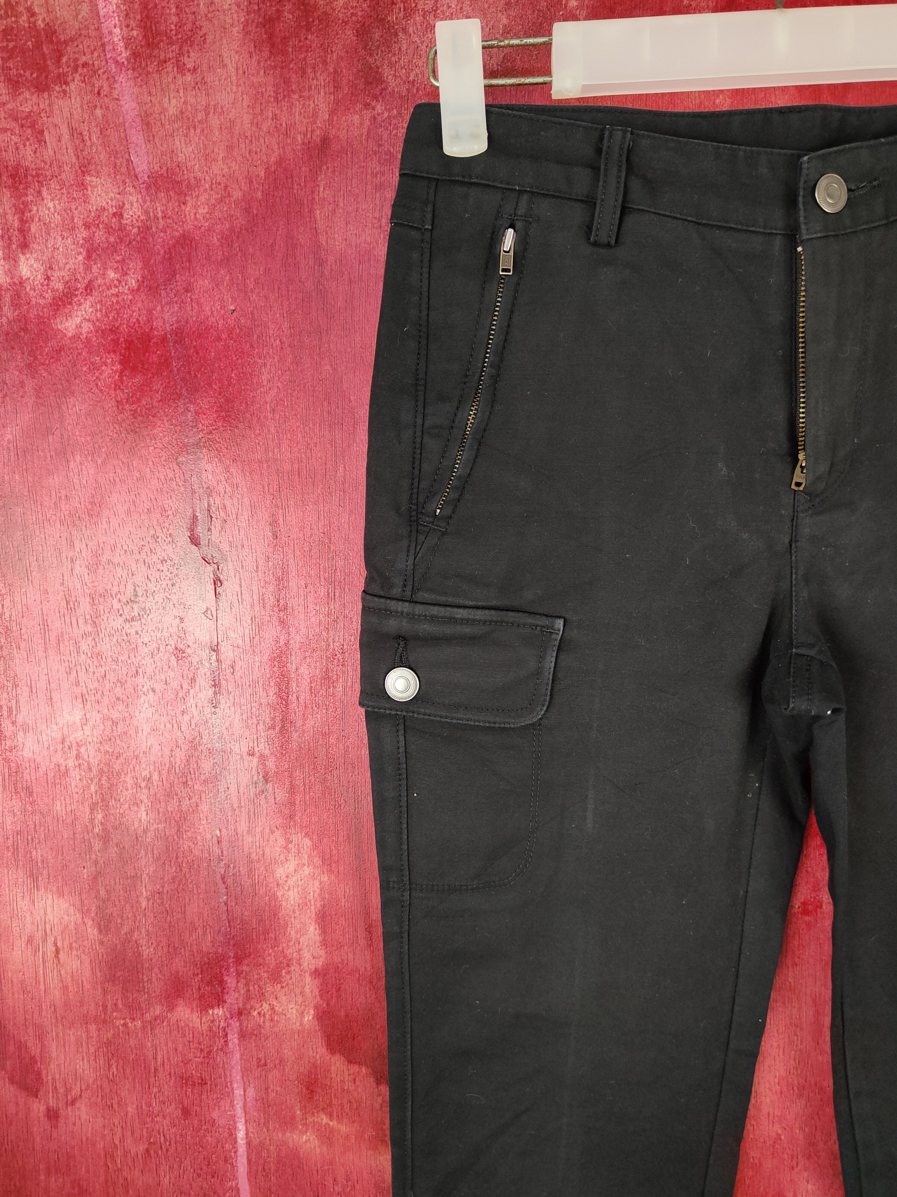 Japanese Brand × Uniqlo Uniqlo Black Multi Pocket Tactical Cargo Pants #S496 Size 26" / US 2 / IT 38 - 3 Thumbnail