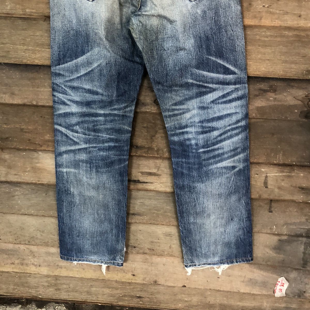 Edition Japan Uniqlo Japan faded Blue Distressed Denim Pants #5126 Size US 30 / EU 46 - 11 Thumbnail