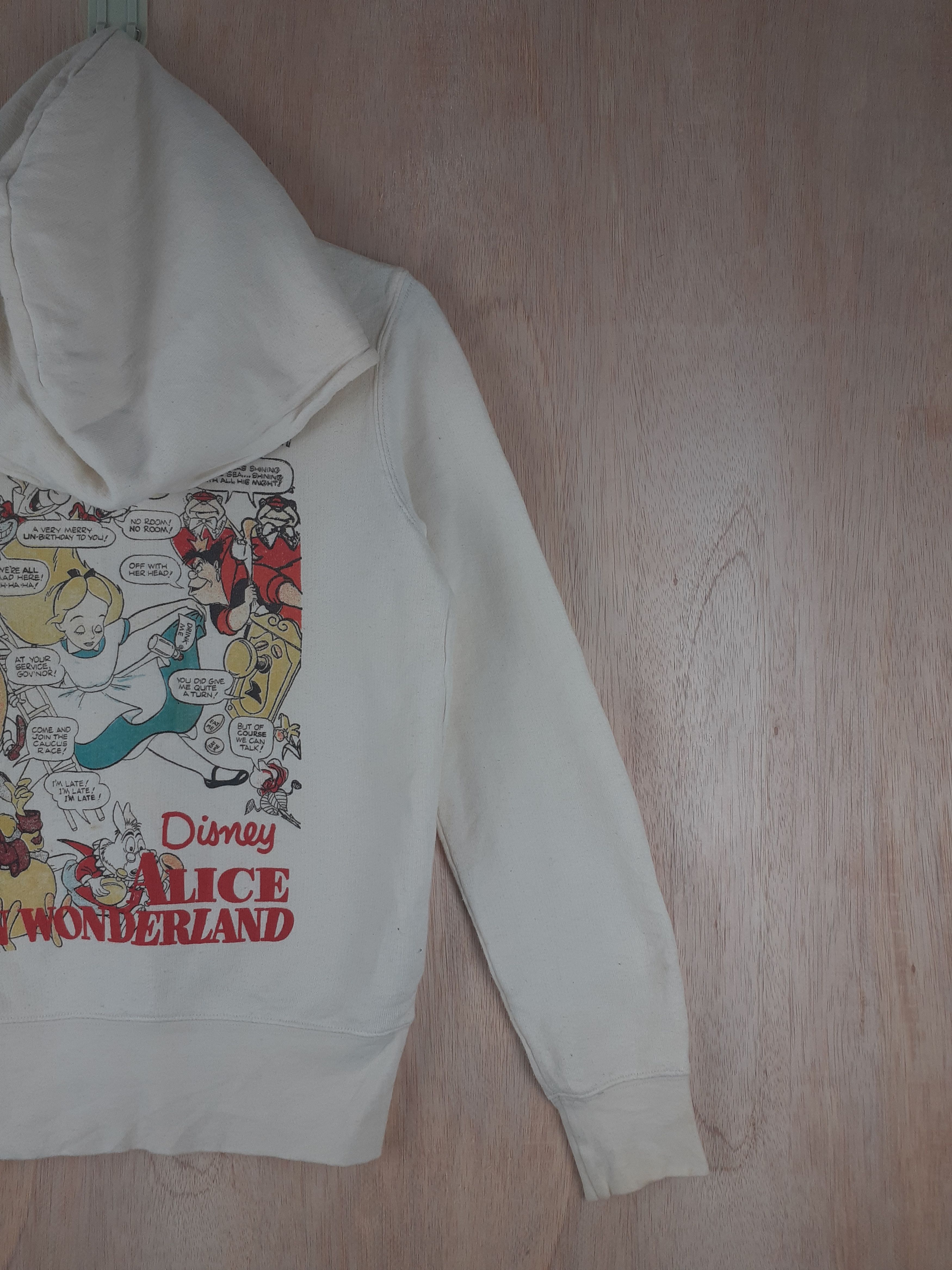 Disney Uniqlo (Disney) alice in wonderland white hoodie #2800 Size S / US 4 / IT 40 - 5 Thumbnail