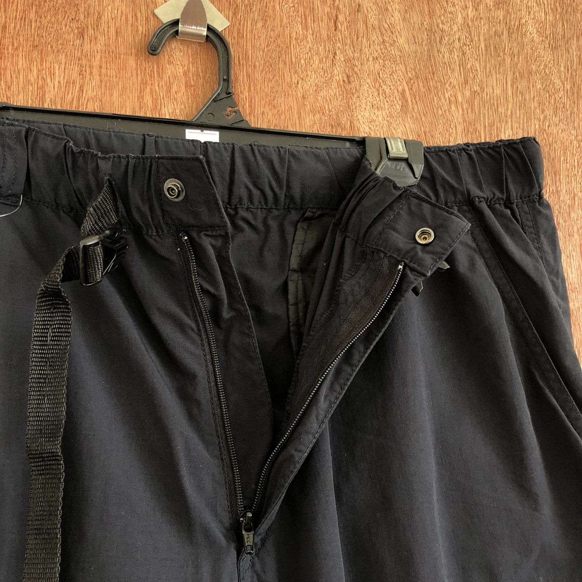 Japanese Brand DLL Uniqlo Black Multipocket Tactical Cargo Pants #c1129 Size US 32 / EU 48 - 7 Thumbnail