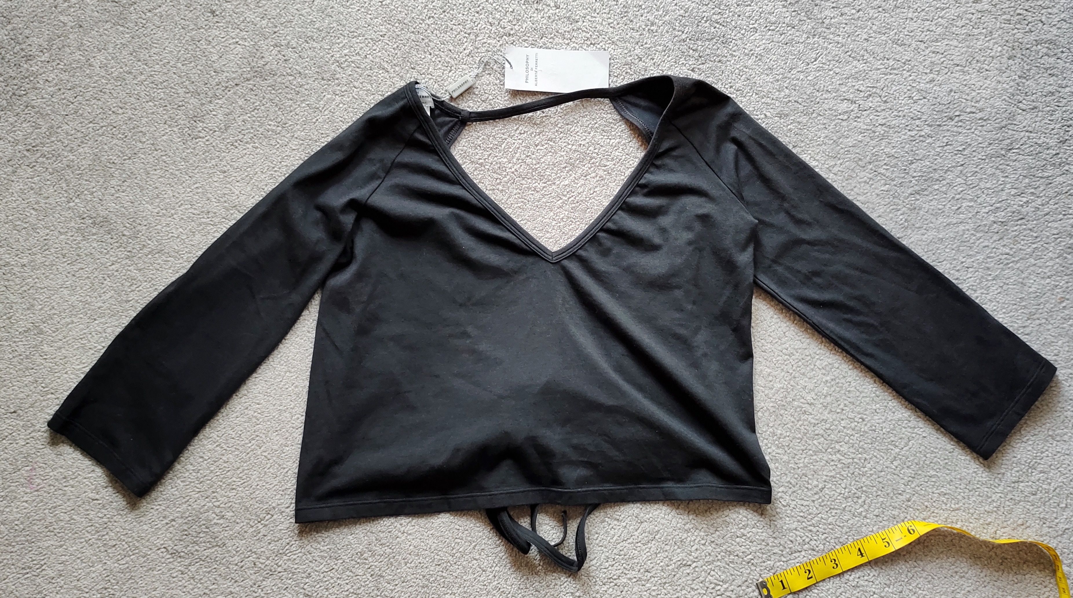 Alberta Ferretti Philosophy Di Alberta Ferretti Black Crop Top sz 8 Size M / US 6-8 / IT 42-44 - 4 Thumbnail