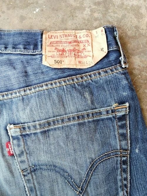 Levi's Vintage Levi's 501 Faded Blue Distressed Jeans 34x33 Size US 34 / EU 50 - 3 Thumbnail