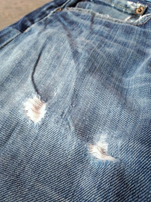 Levi's Vintage Levi's 501 Faded Blue Distressed Jeans 34x33 Size US 34 / EU 50 - 6 Thumbnail