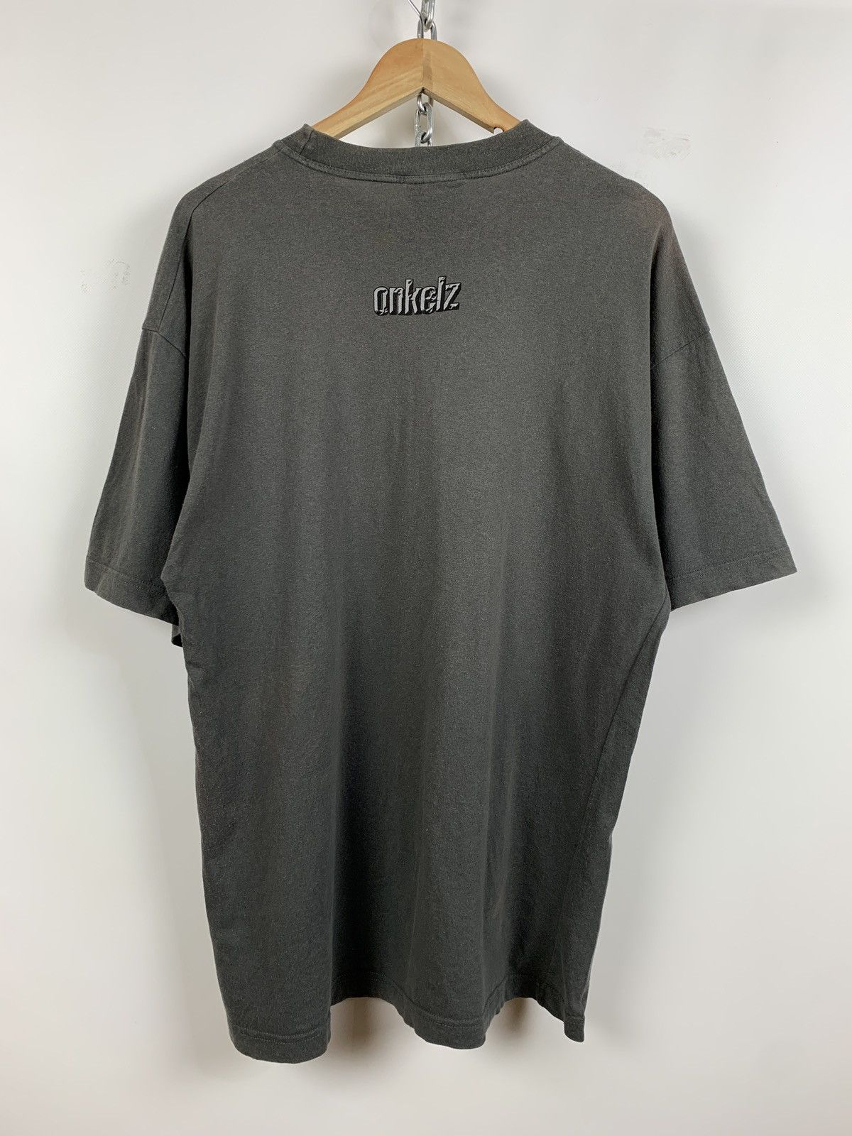 Band Tees Vintage Böhse Onkelz Faded Grey T-Shirt Size US XL / EU 56 / 4 - 2 Thumbnail