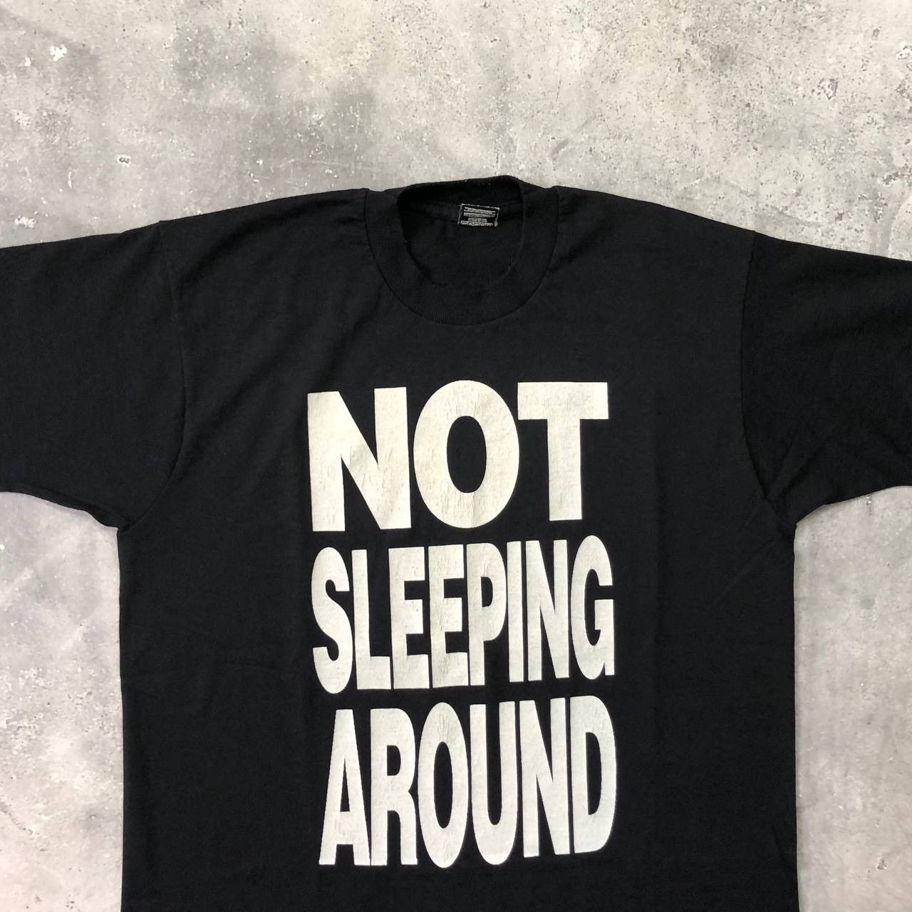 Band Tees Vintage 90s Ned’s Atomic Dustbin Not Sleeping Around T Shirt Size US XL / EU 56 / 4 - 3 Thumbnail