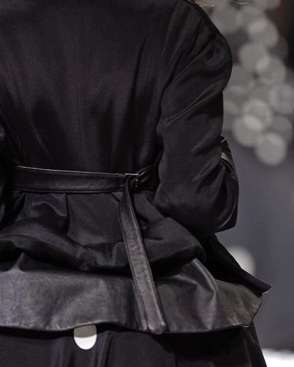Yohji Yamamoto AW07 Layered Silk Jacket Size US S / EU 44-46 / 1 - 13 Thumbnail