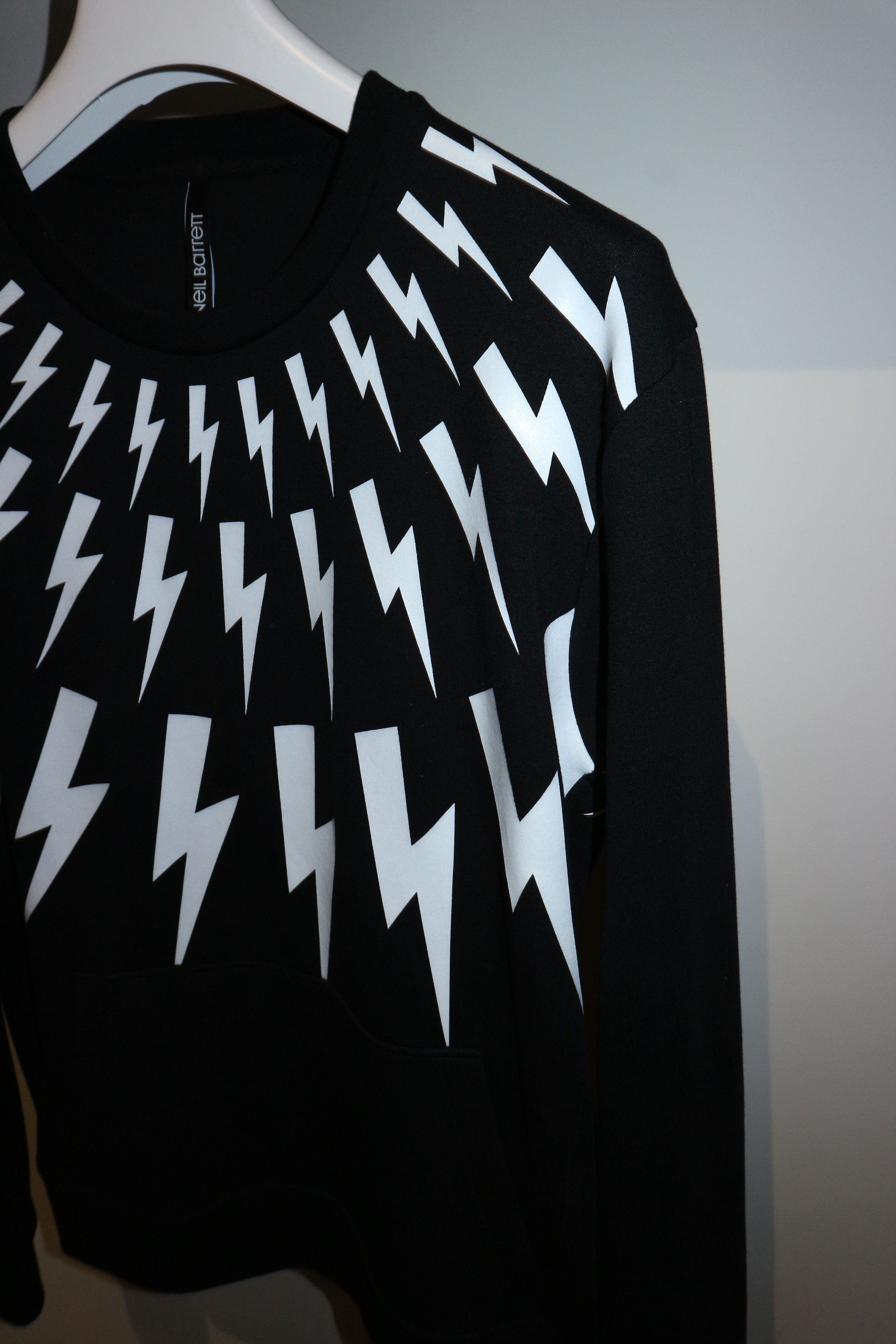 Neil Barrett Lightning bolt print neoprene sweatshirt Size US L / EU 52-54 / 3 - 2 Thumbnail