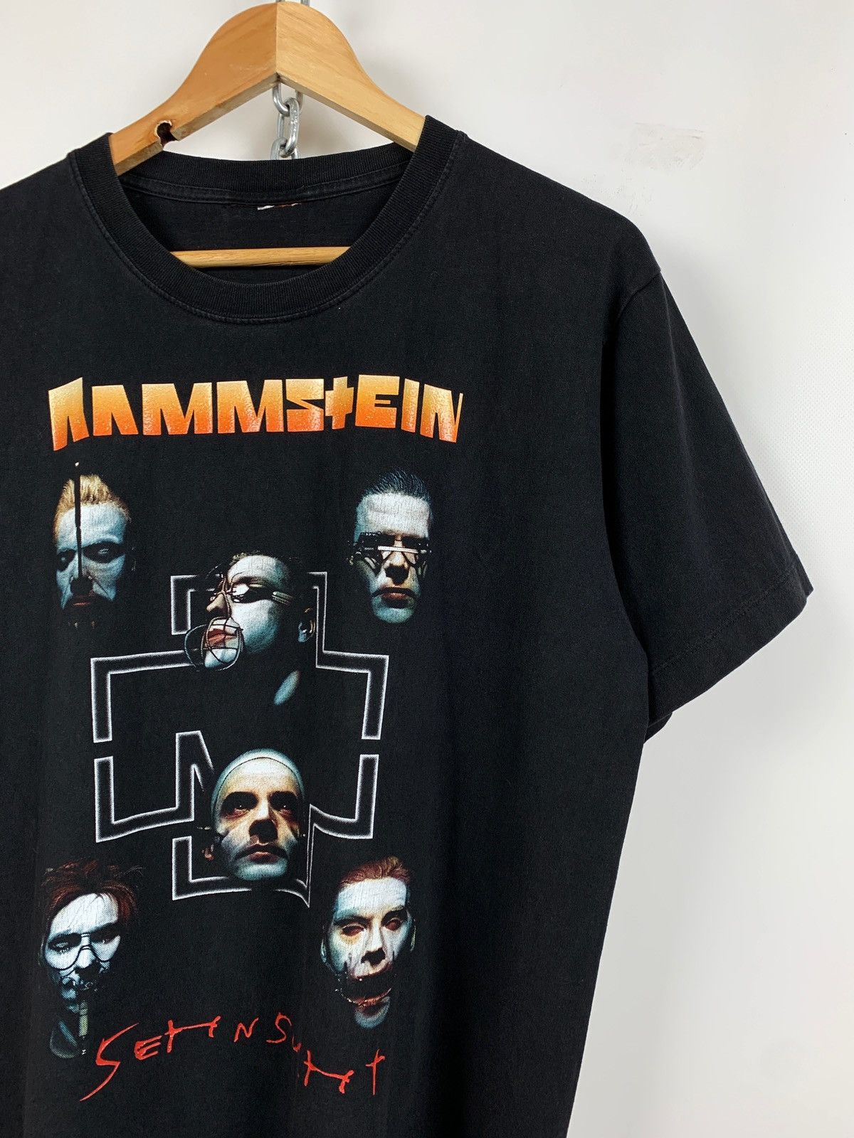 Band Tees Vintage Rammstein Sehnsucht Black Band T-Shirt Size US L / EU 52-54 / 3 - 4 Thumbnail