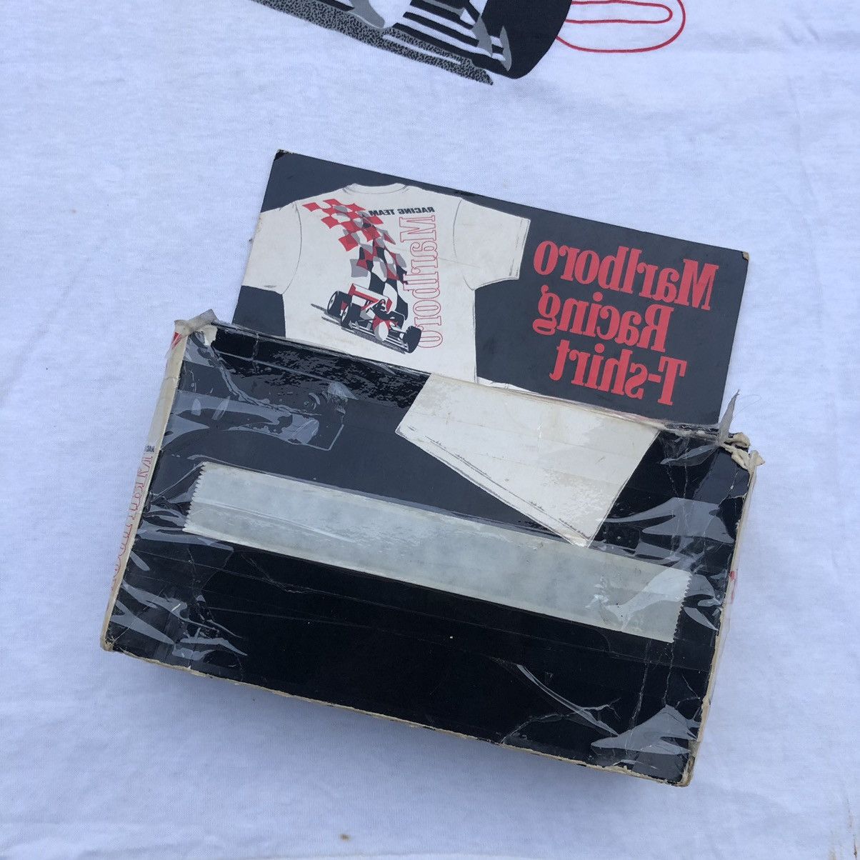Fruit Of The Loom Rare‼️🔥Vintage (NOS) Marlboro T-Shirt Size US L / EU 52-54 / 3 - 13 Thumbnail