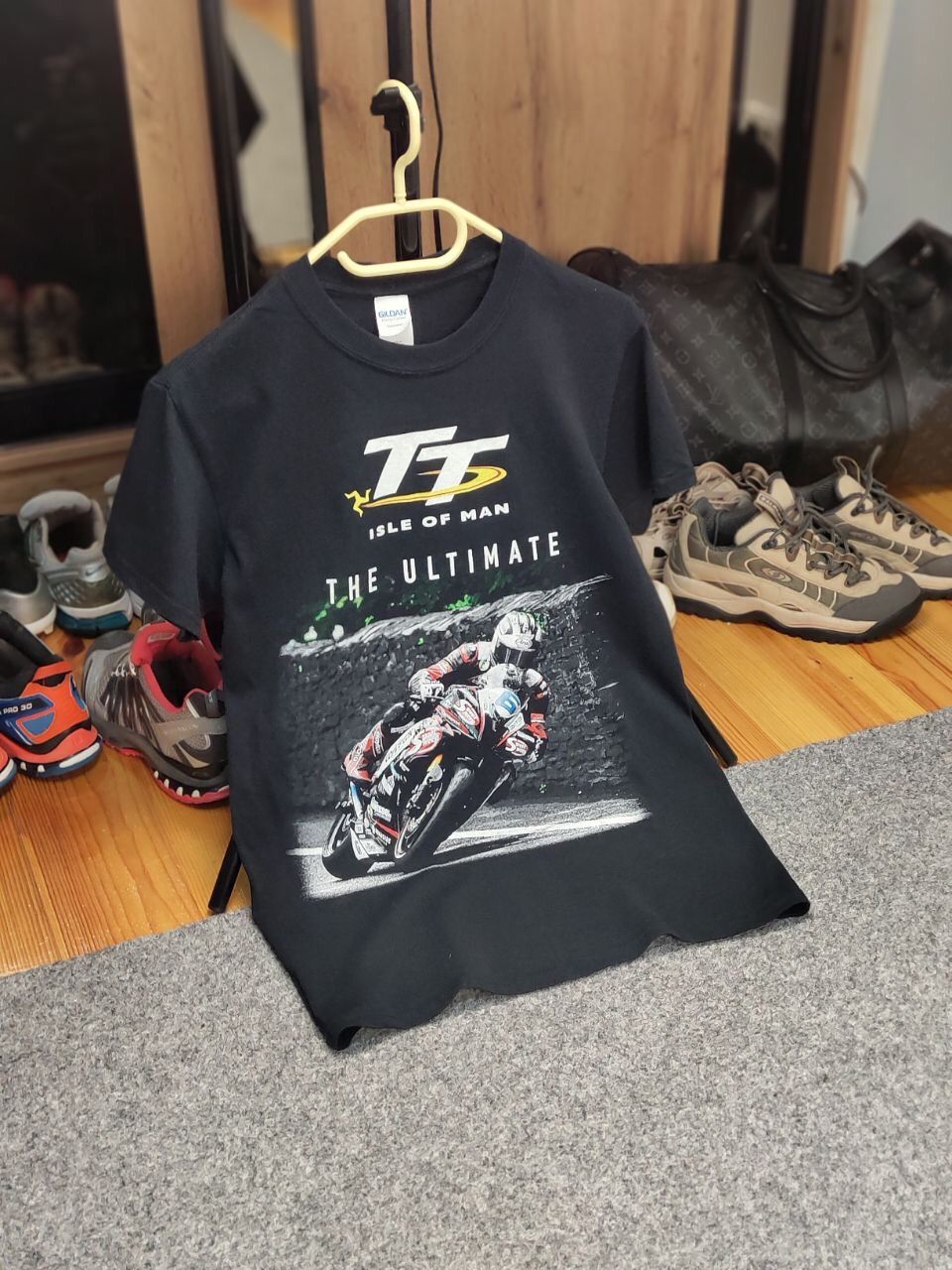 Vintage Vintage Racing TT Michael Dunlop Motorcycle T shirt Tee Size US S / EU 44-46 / 1 - 16 Thumbnail