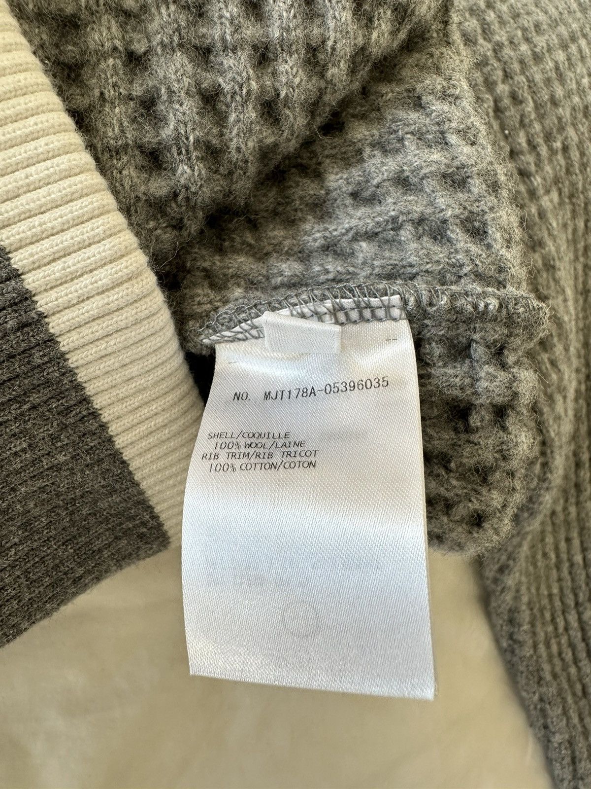 Thom Browne RELAXED CHUNKY WAFFLE SWEATSHIRT Size US XS / EU 42 / 0 - 4 Thumbnail