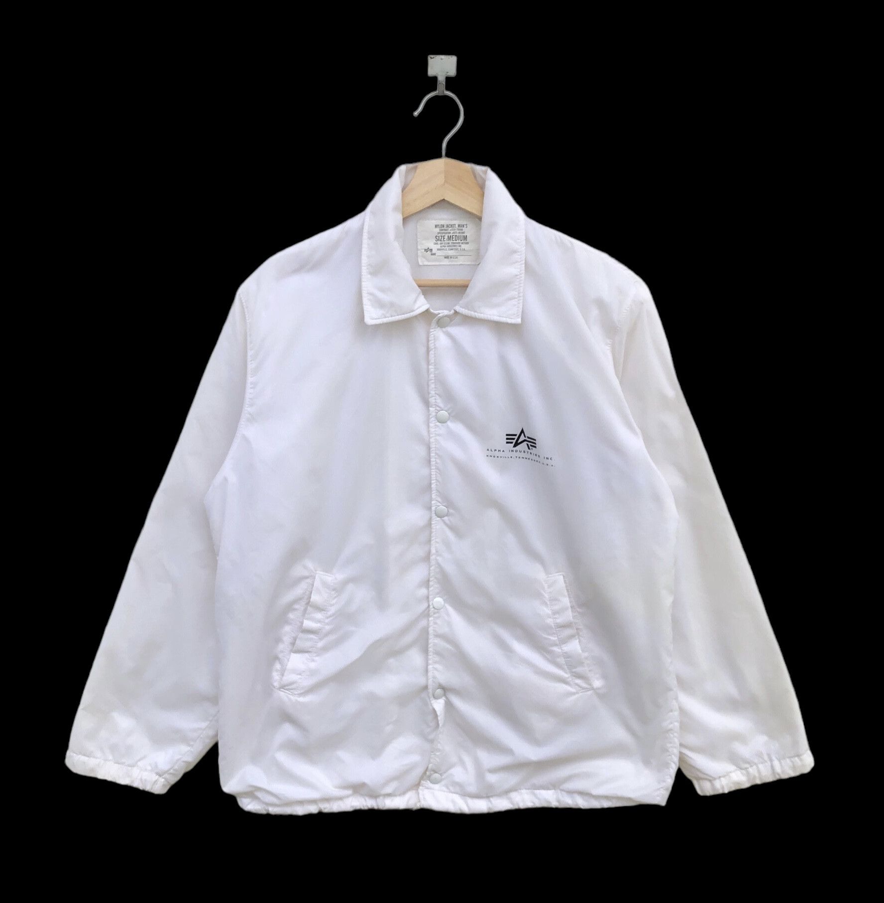 VINTAGE MADE IN USA ALPHA INDUSTRIES NYLON COACH JACKET