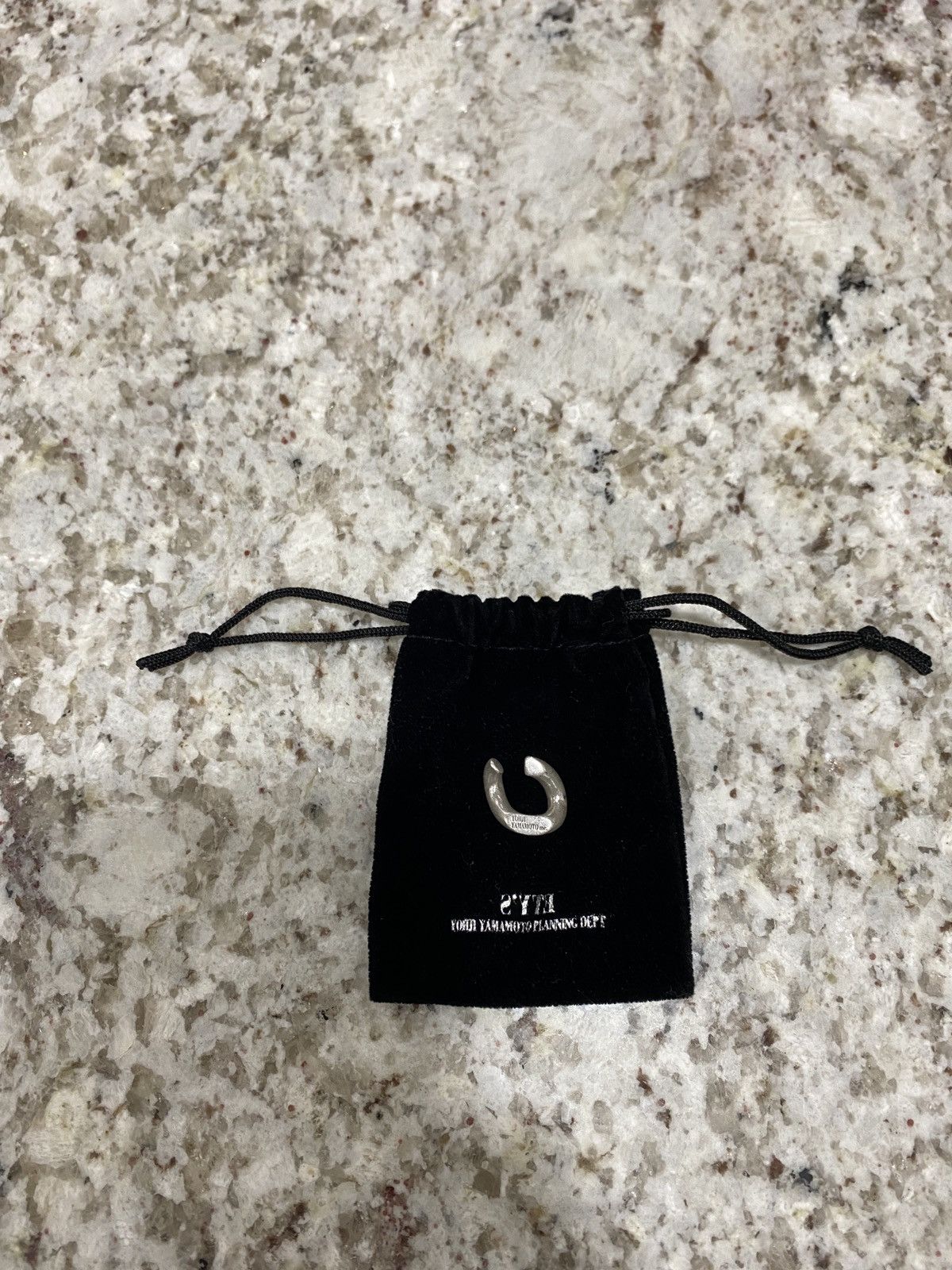 小物 YOHJI YAMAMOTO Y's BRASS KEY RING s-HP-A87-949_2.jpg?v=1747023400