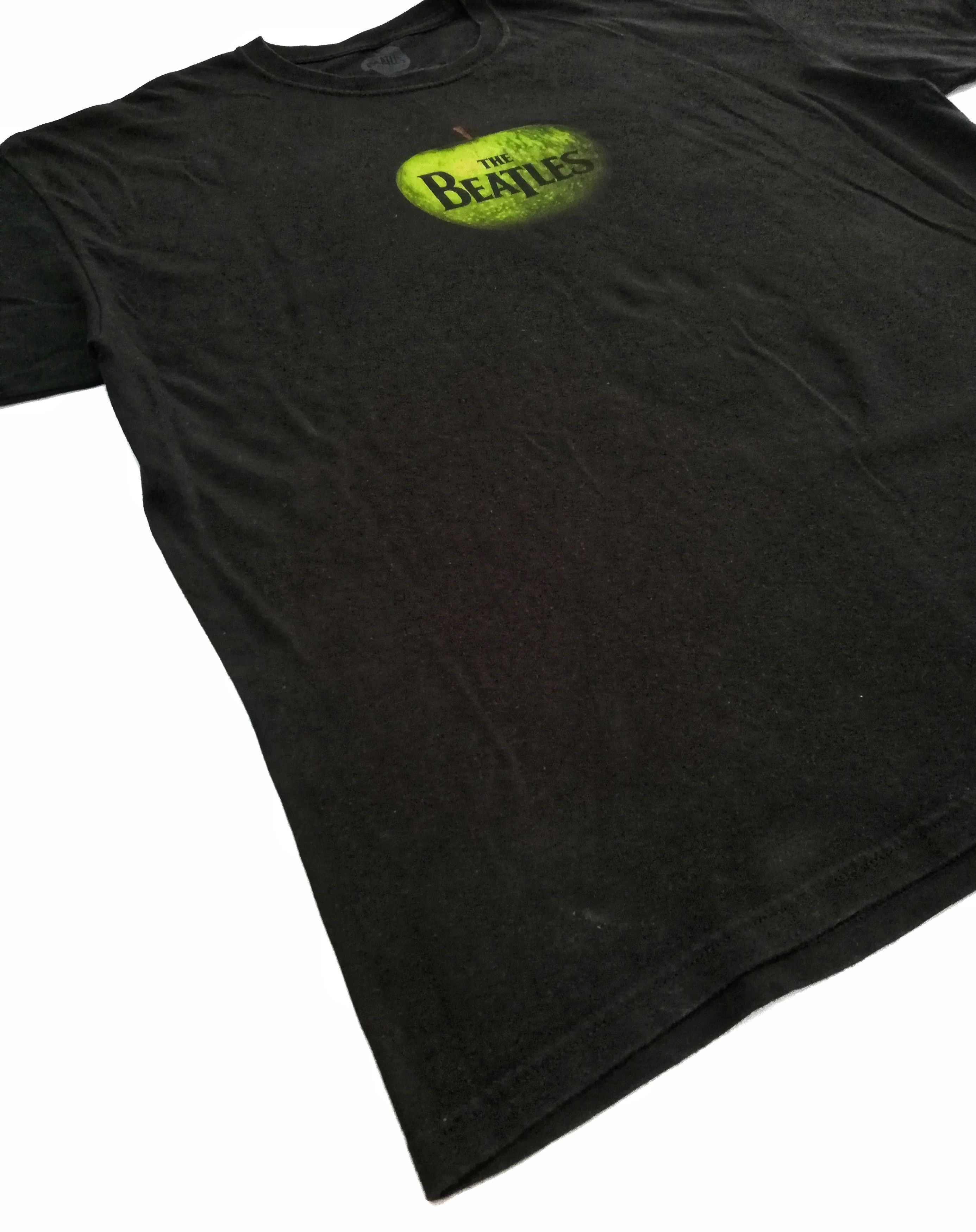 Band Tees 🔥THE BEATLES T-shirt SMALL 2011 These Are Vintage🔥 Size US XL / EU 56 / 4 - 2 Thumbnail
