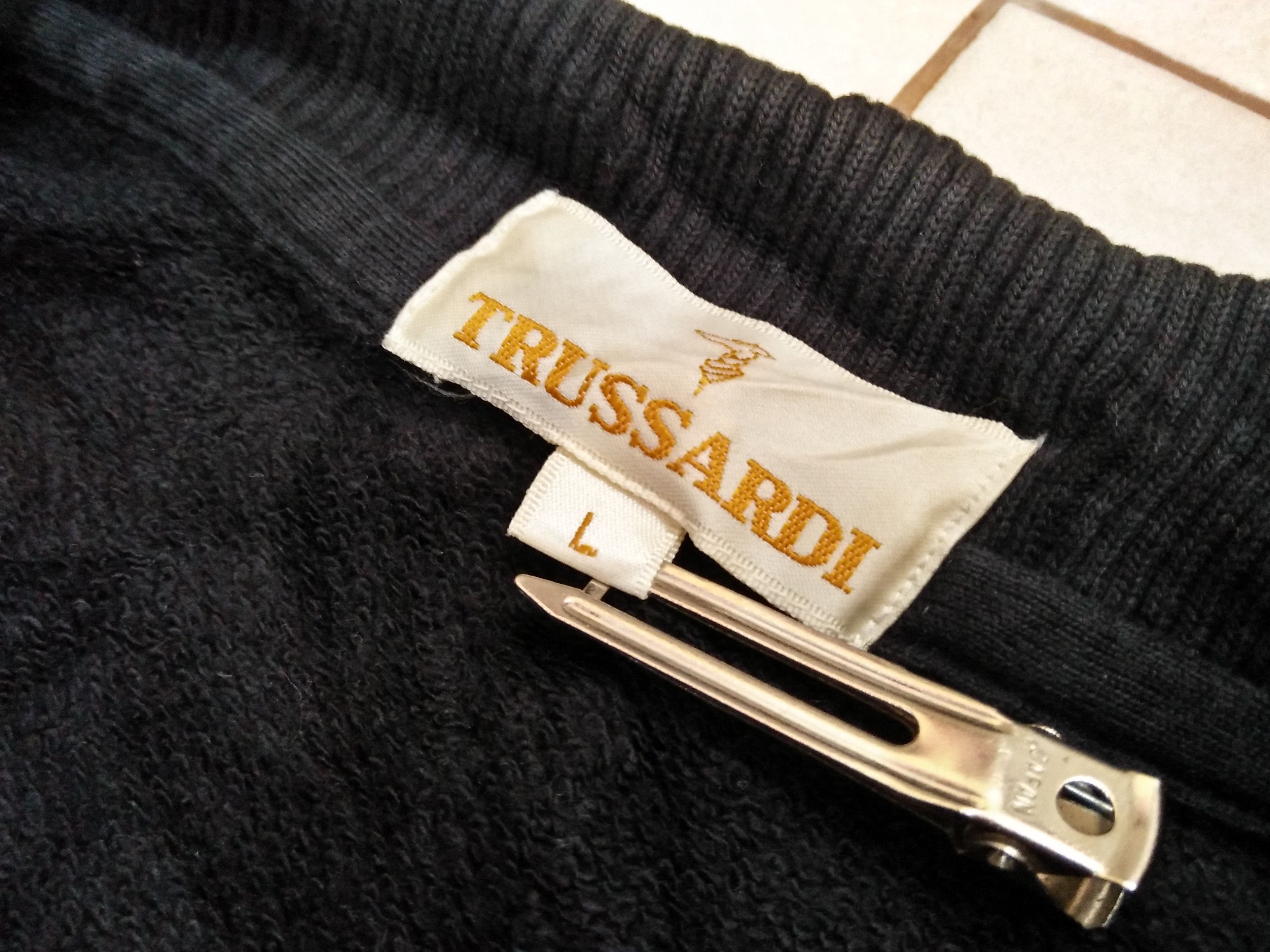 Trussardi × Vintage TRUSSARDI Embroidered Black Collared Sweatshirt. Size US L / EU 52-54 / 3 - 7 Thumbnail