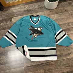 90's Owen Nolan San Jose Sharks Authentic CCM NHL Jersey Size 44