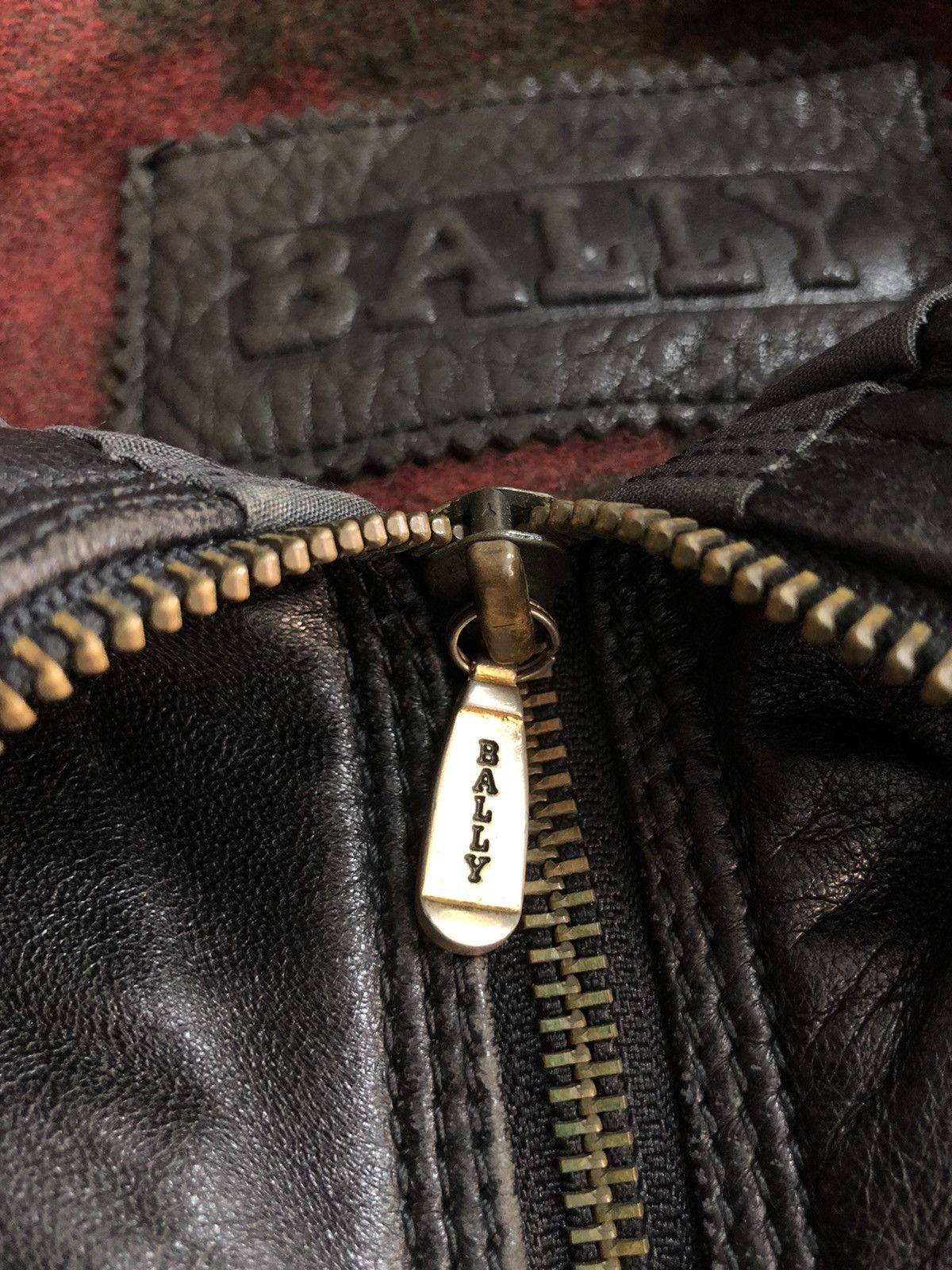 Bally Circa 80's Bally leather bomber removal hoodie Size US M / EU 48-50 / 2 - 24 Thumbnail