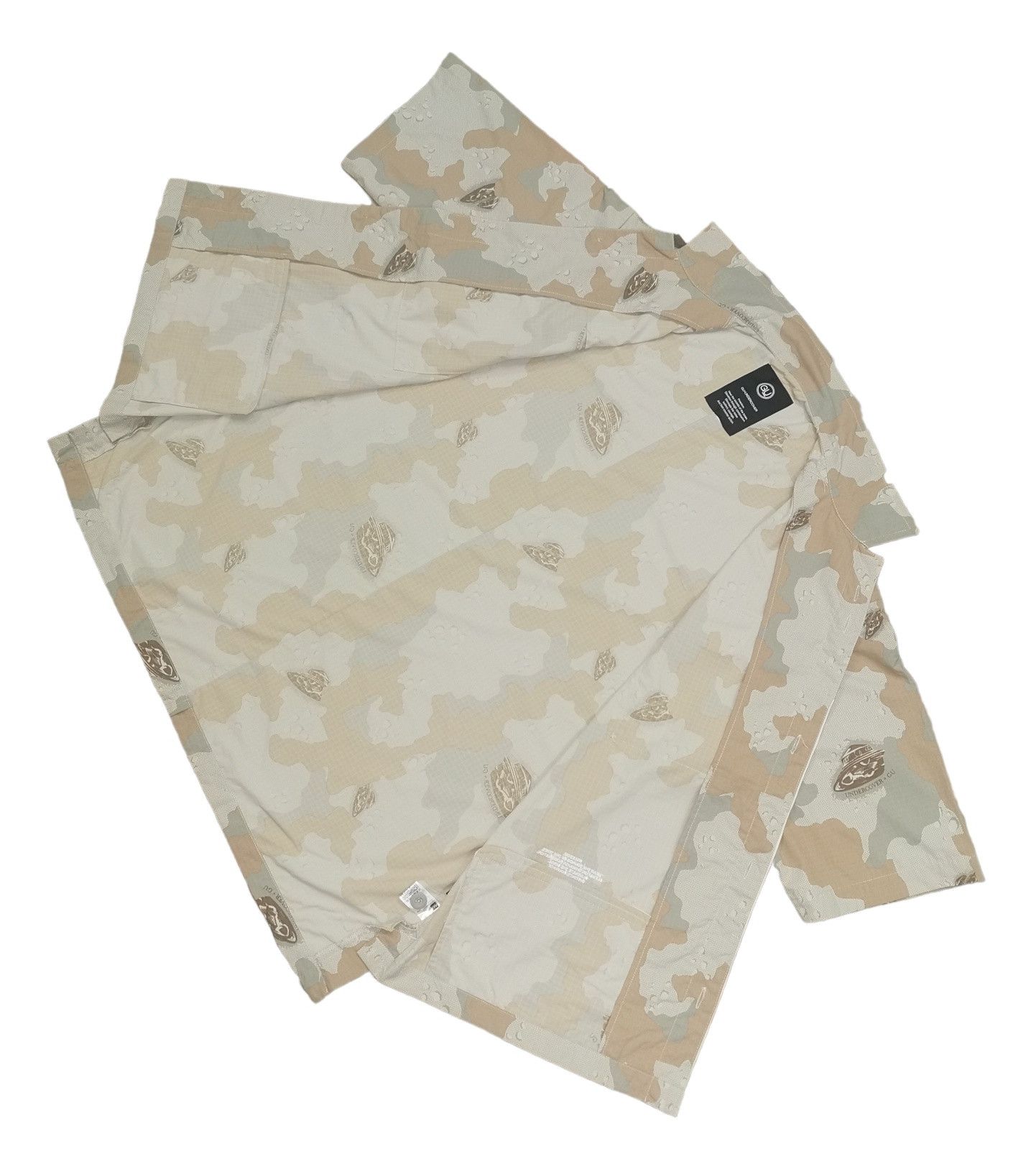 GU × Undercover Gu x Undercover Camo Shirt Size US L / EU 52-54 / 3 - 12 Thumbnail