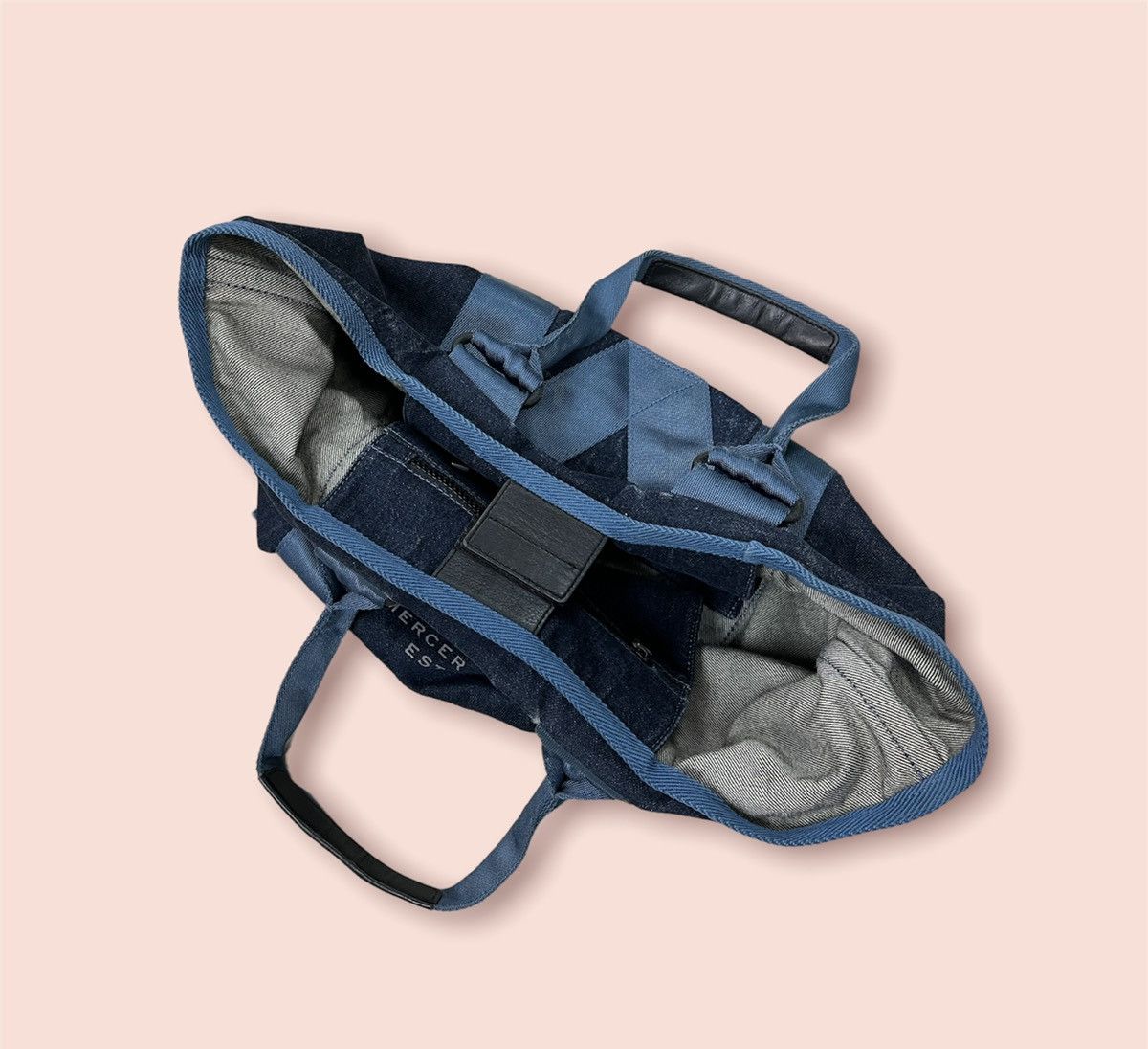 Marc Jacobs × Marc by Marc Jacobs MARC JACOBS NEW LOGO DENIM SHOULDER TOTE Size ONE SIZE - 13 Thumbnail