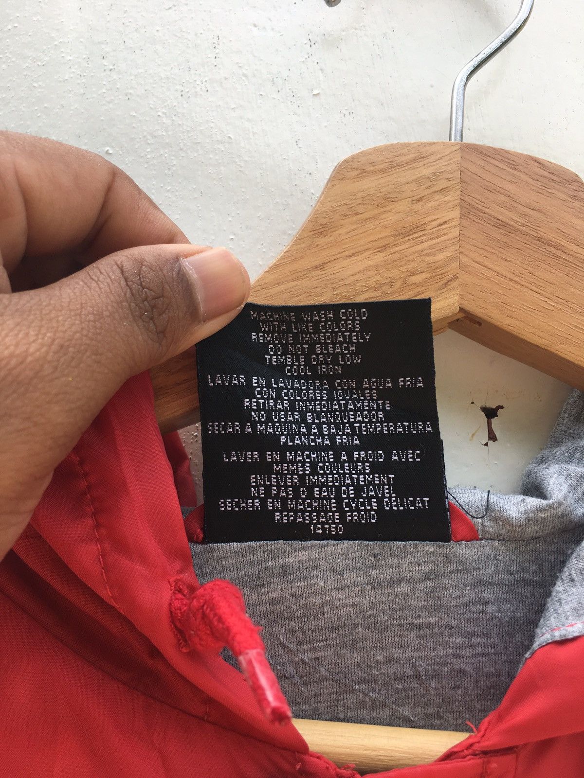 Adidas Vintage Adidas Windbreaker Hoodie Size US L / EU 52-54 / 3 - 8 Thumbnail