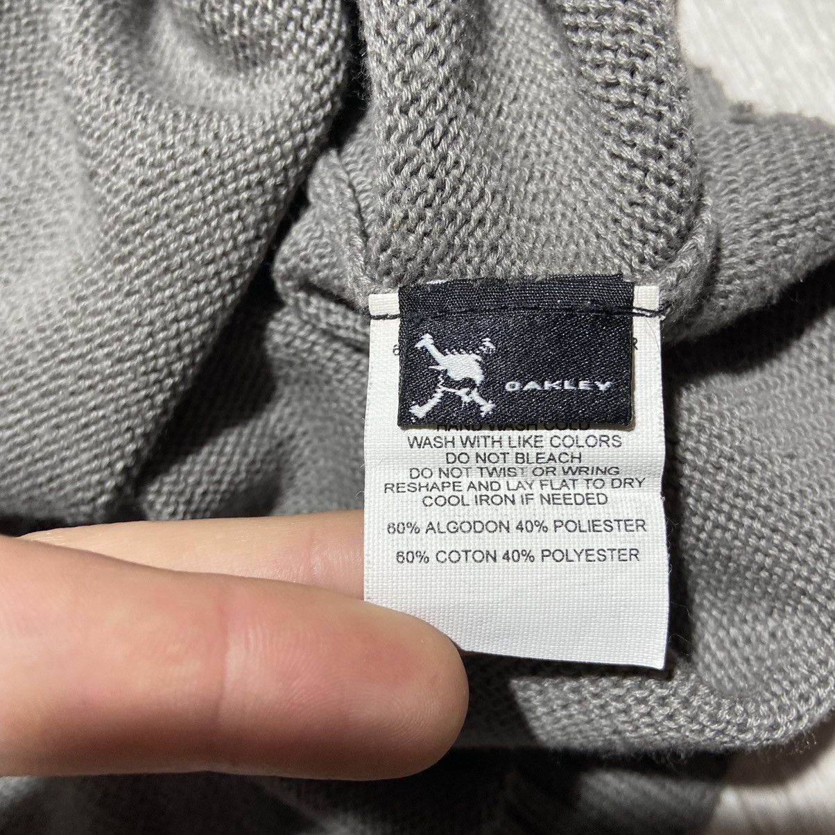 Oakley × Vintage Vintage Y2K Oakley Knit Sweater Size US S / EU 44-46 / 1 - 6 Thumbnail