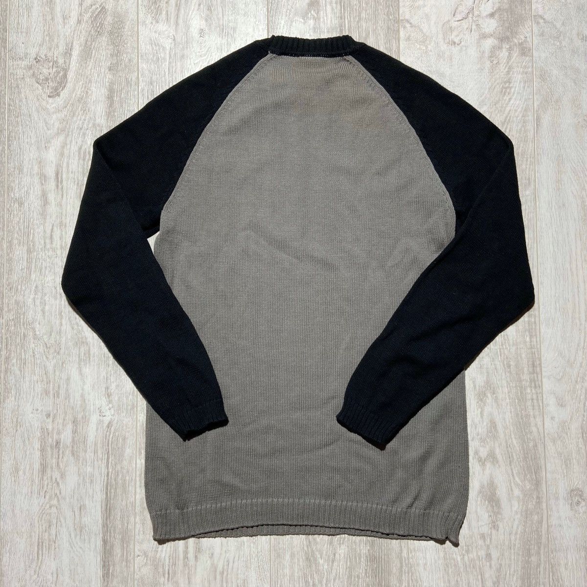 Oakley × Vintage Vintage Y2K Oakley Knit Sweater Size US S / EU 44-46 / 1 - 8 Thumbnail