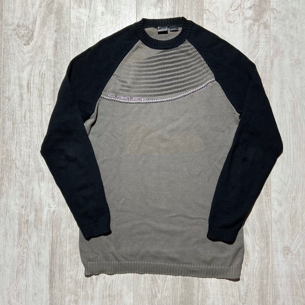 Oakley × Vintage Vintage Y2K Oakley Knit Sweater Size US S / EU 44-46 / 1 - 1 Thumbnail