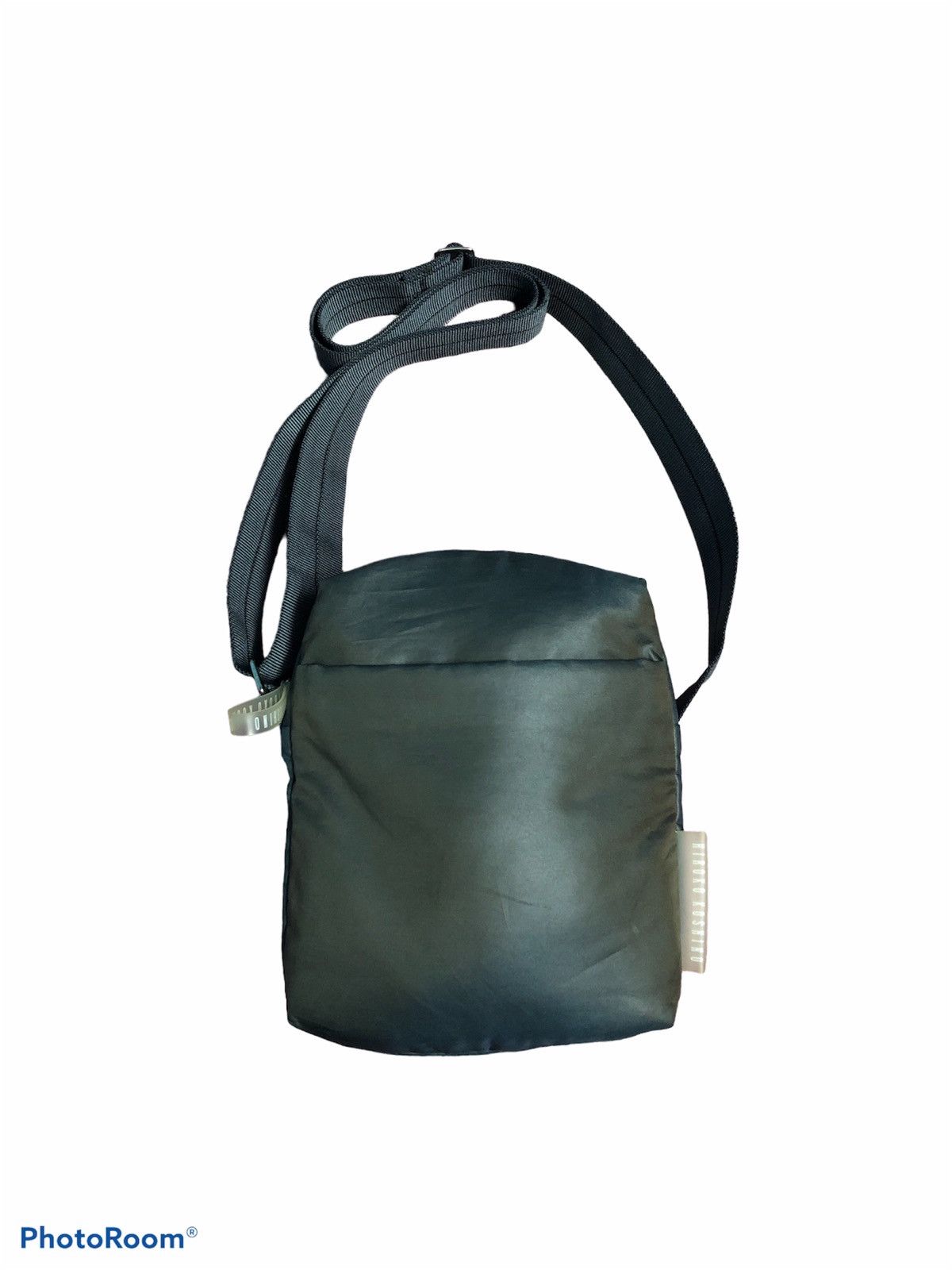 HIROKO KOSHINO CROSSBODY SLINGBAG