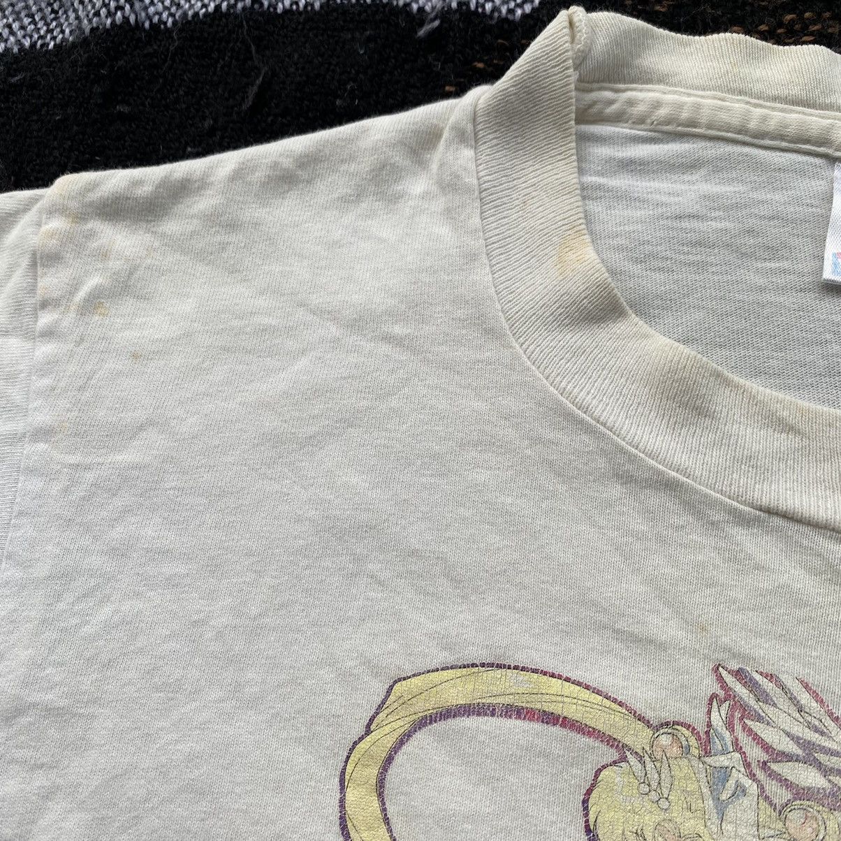 Vintage VINTAGE 90S SAILOR MOON T-SHIRT Size US S / EU 44-46 / 1 - 5 Thumbnail