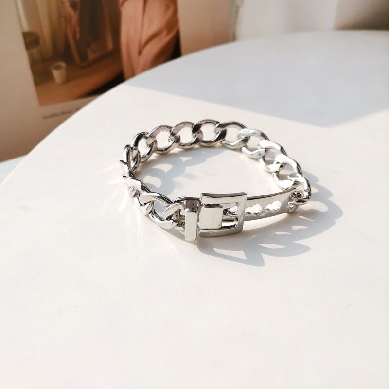 Jewelry Chain Bracelet Size ONE SIZE - 1 Thumbnail