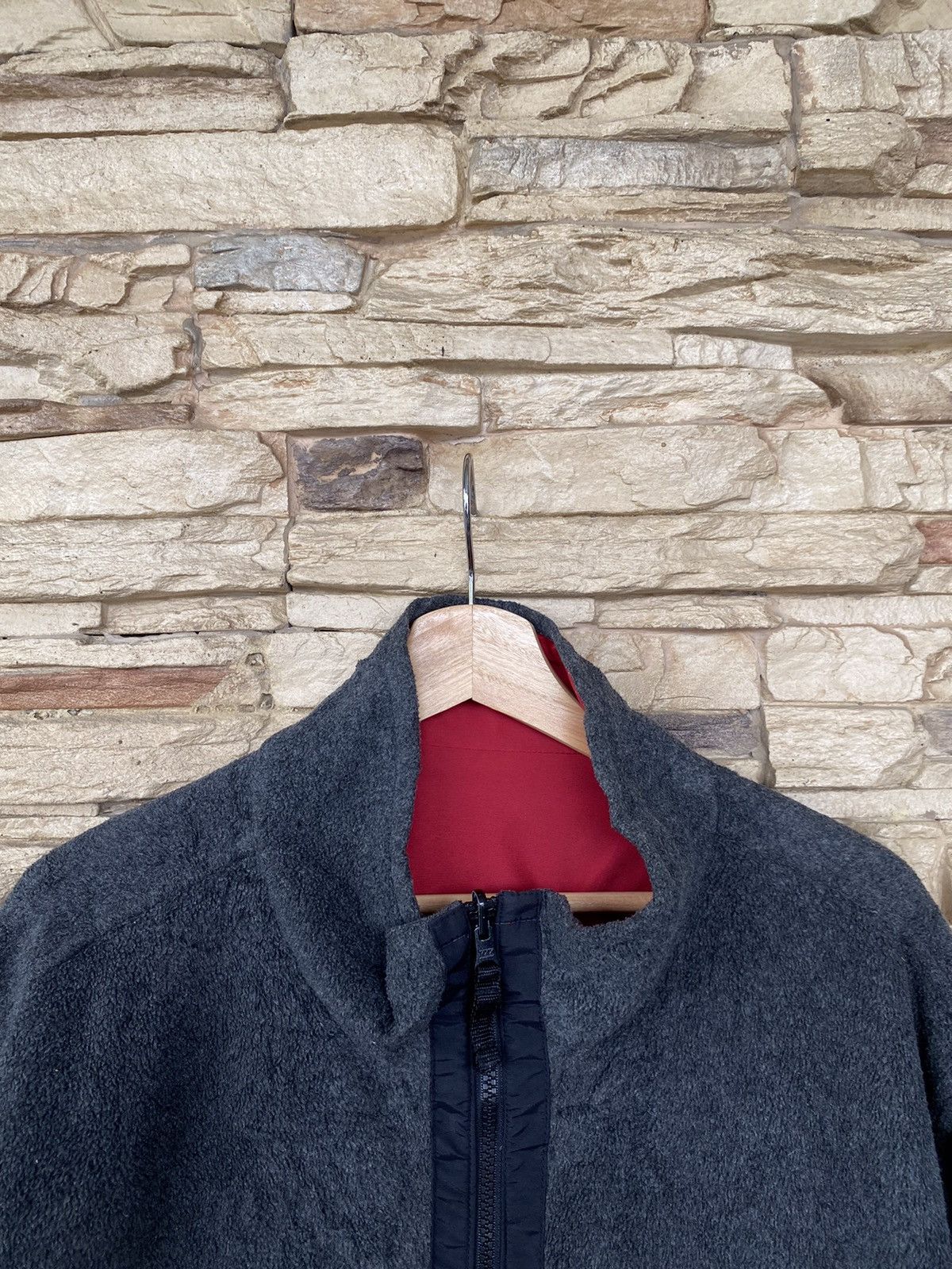 Uniqlo Uniqlo Fleece Windbreaker Size US L / EU 52-54 / 3 - 3 Thumbnail